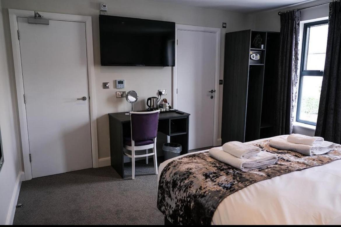 Superior Double or Twin Room photo 2