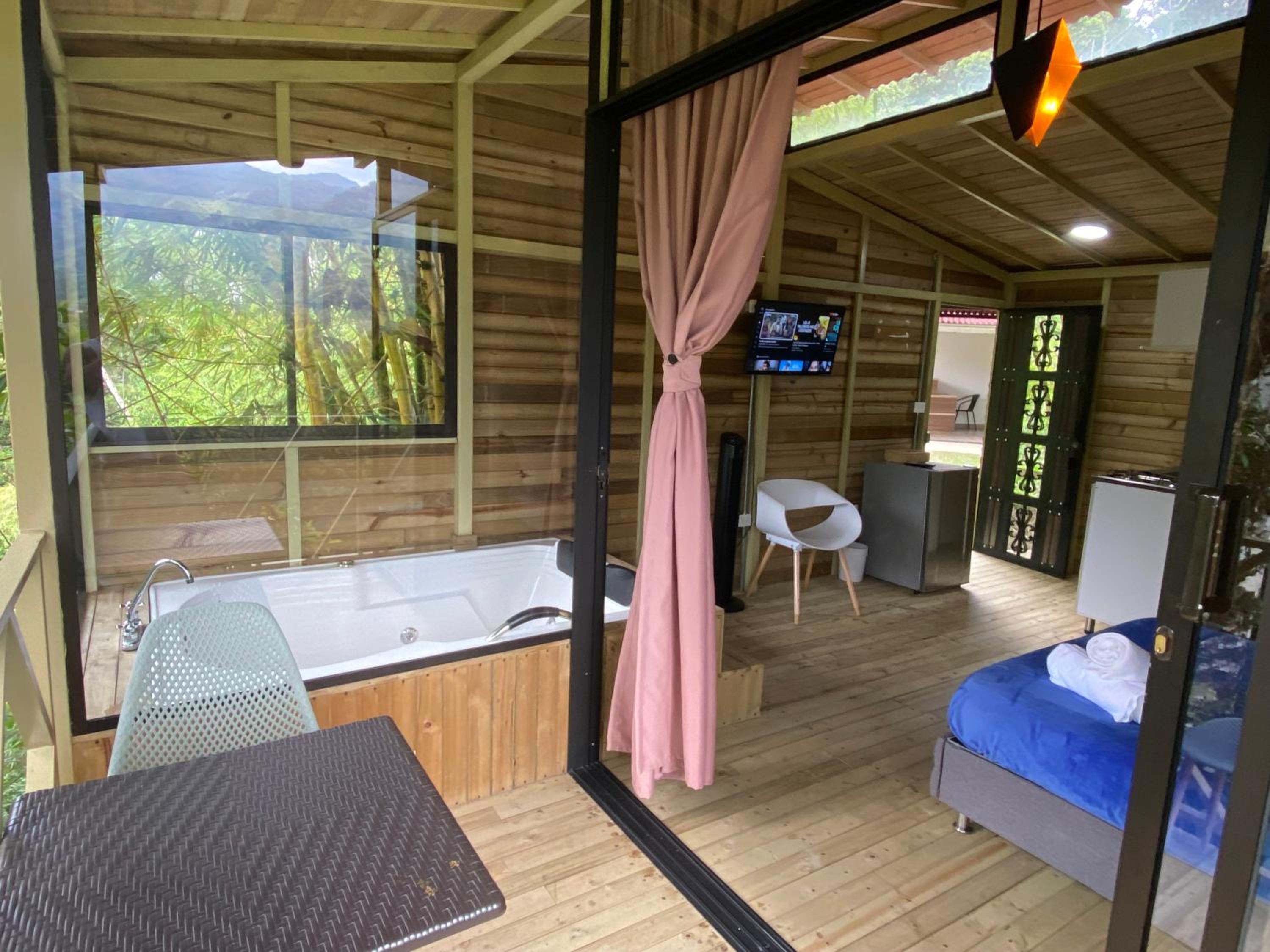 Superior Chalet photo 3