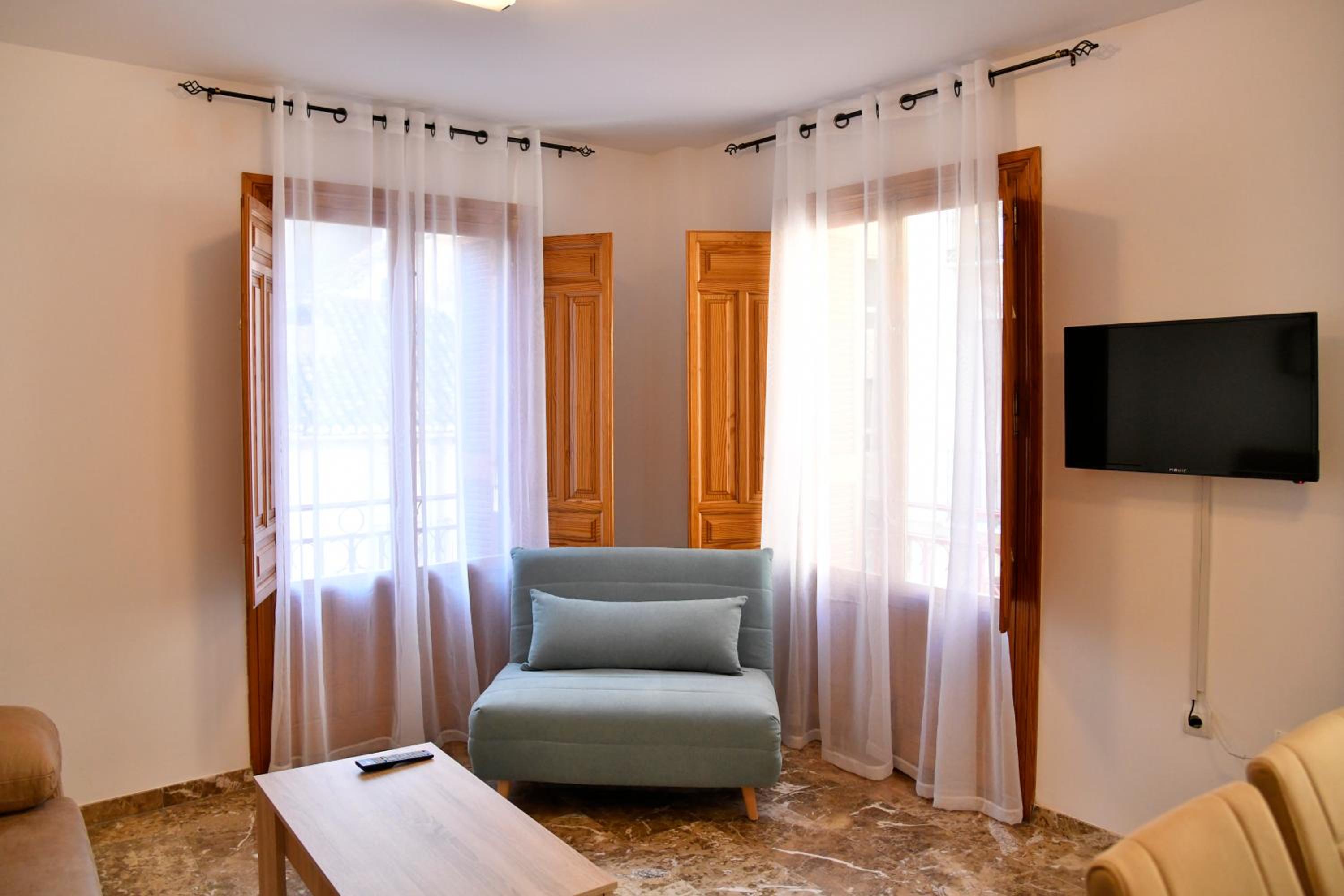 Apartamento con Balcón