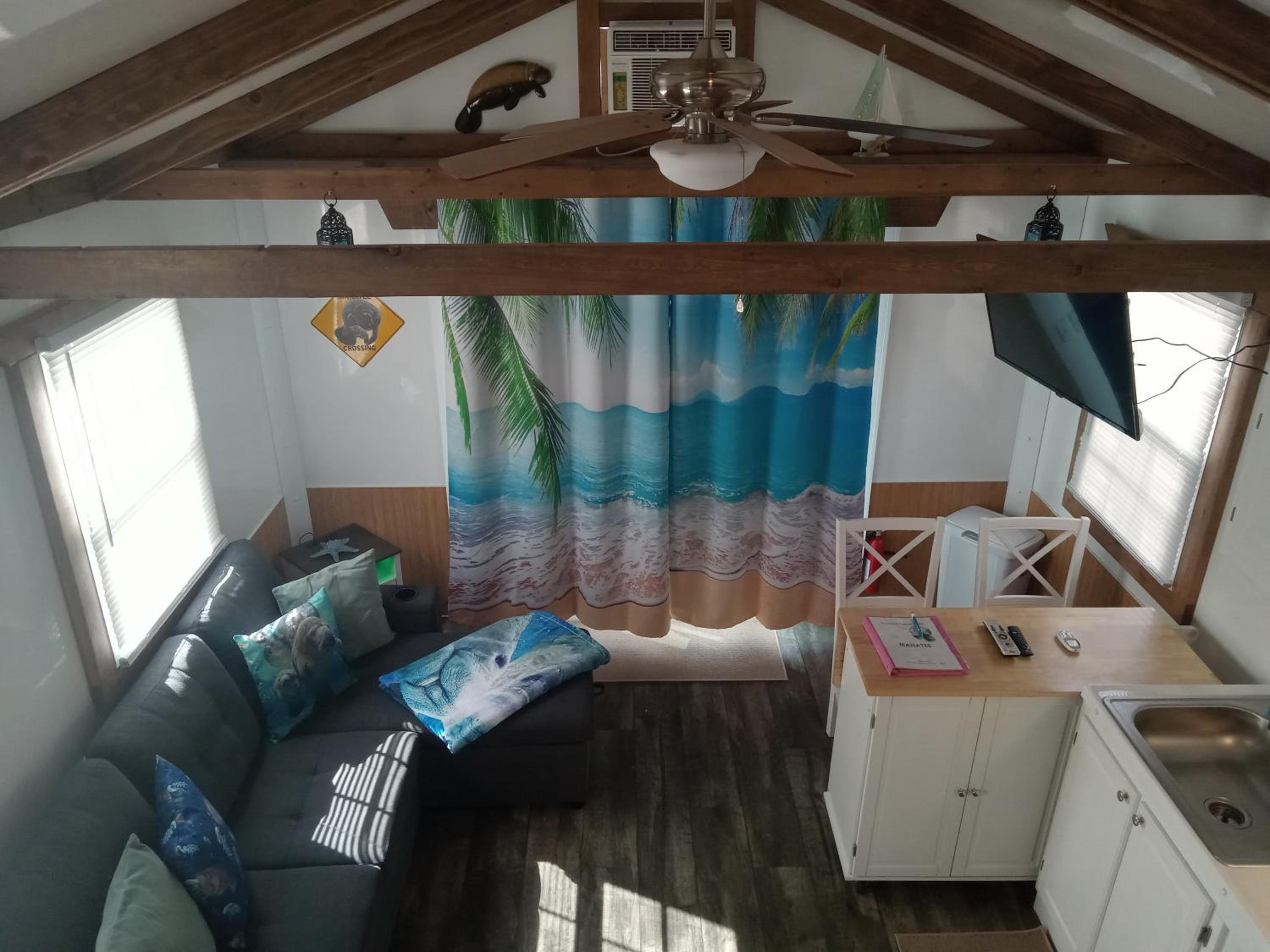Deluxe Double Room with Balcony and Sea View