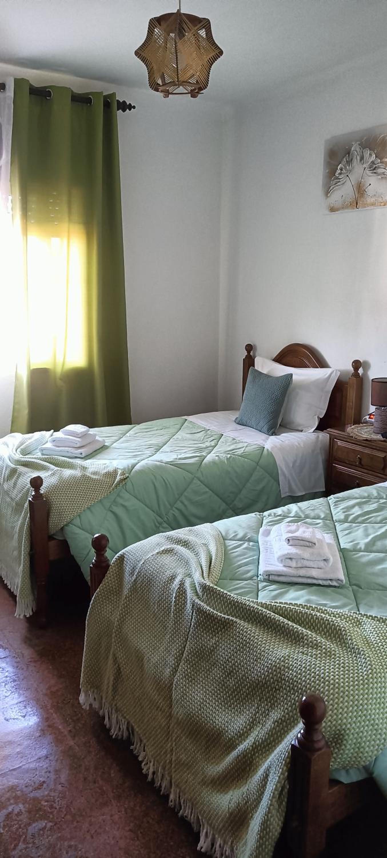Double Room - Photo 16