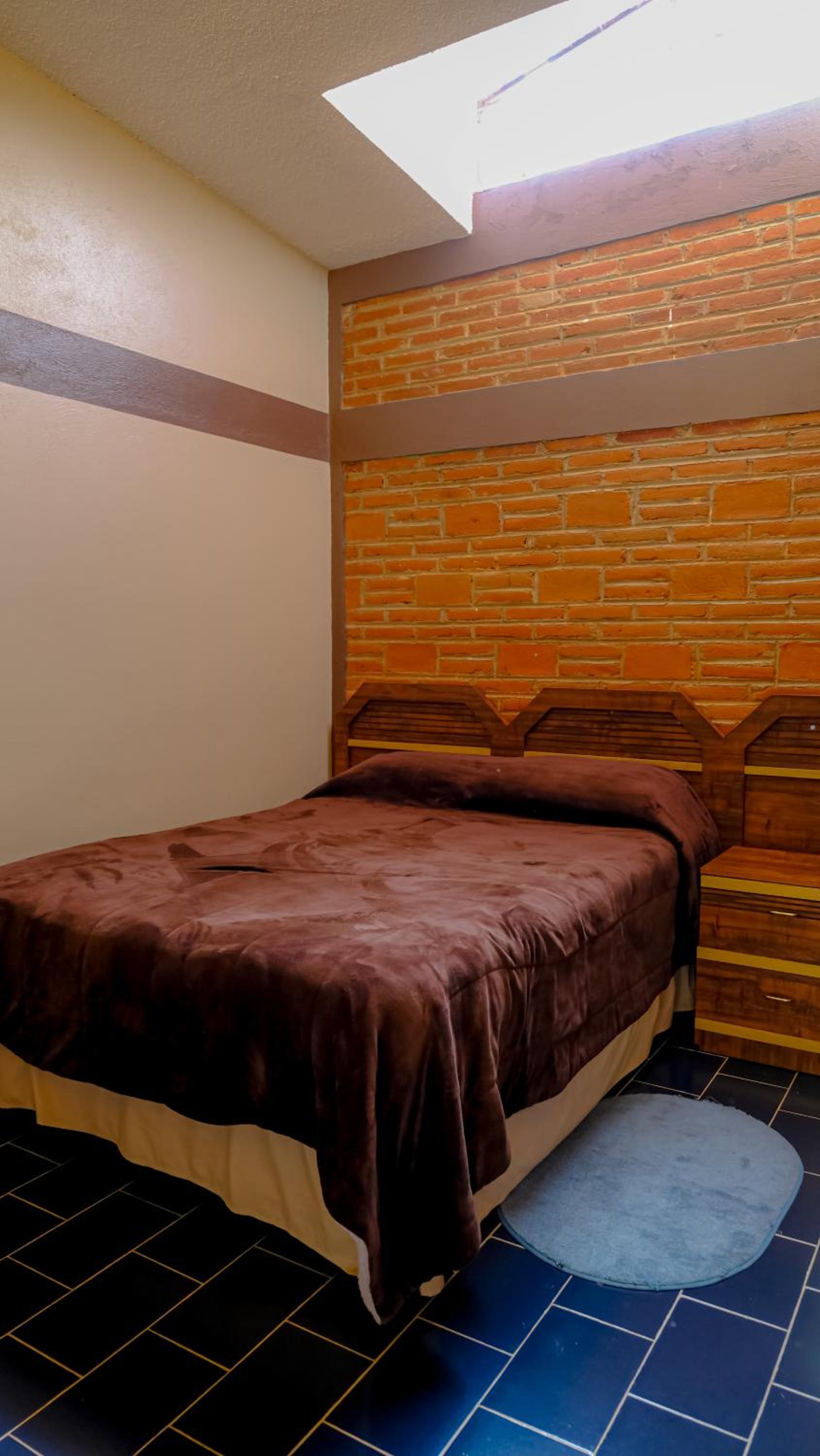 Three-Bedroom House - Photo 12