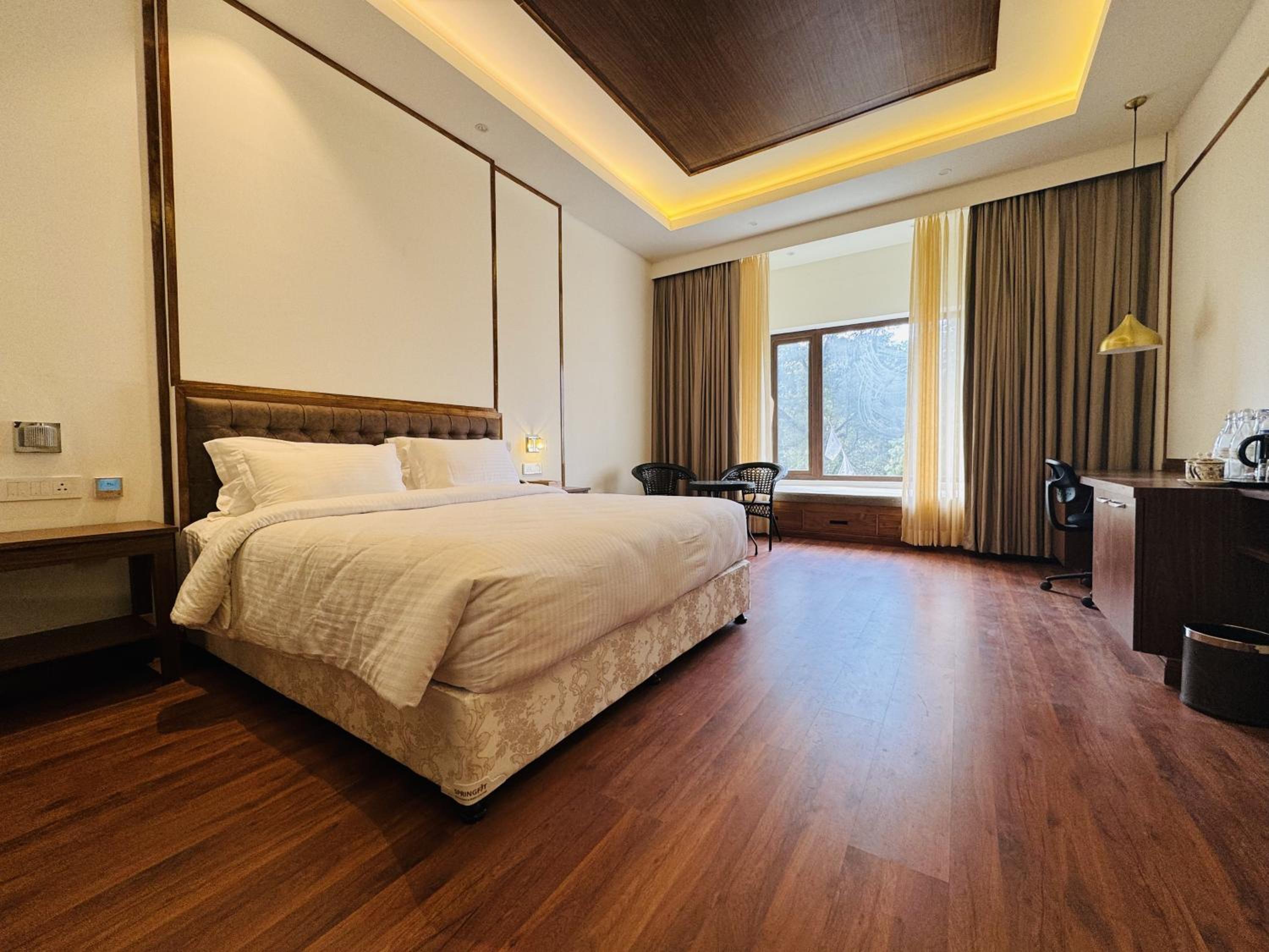 King Room With Mountain View