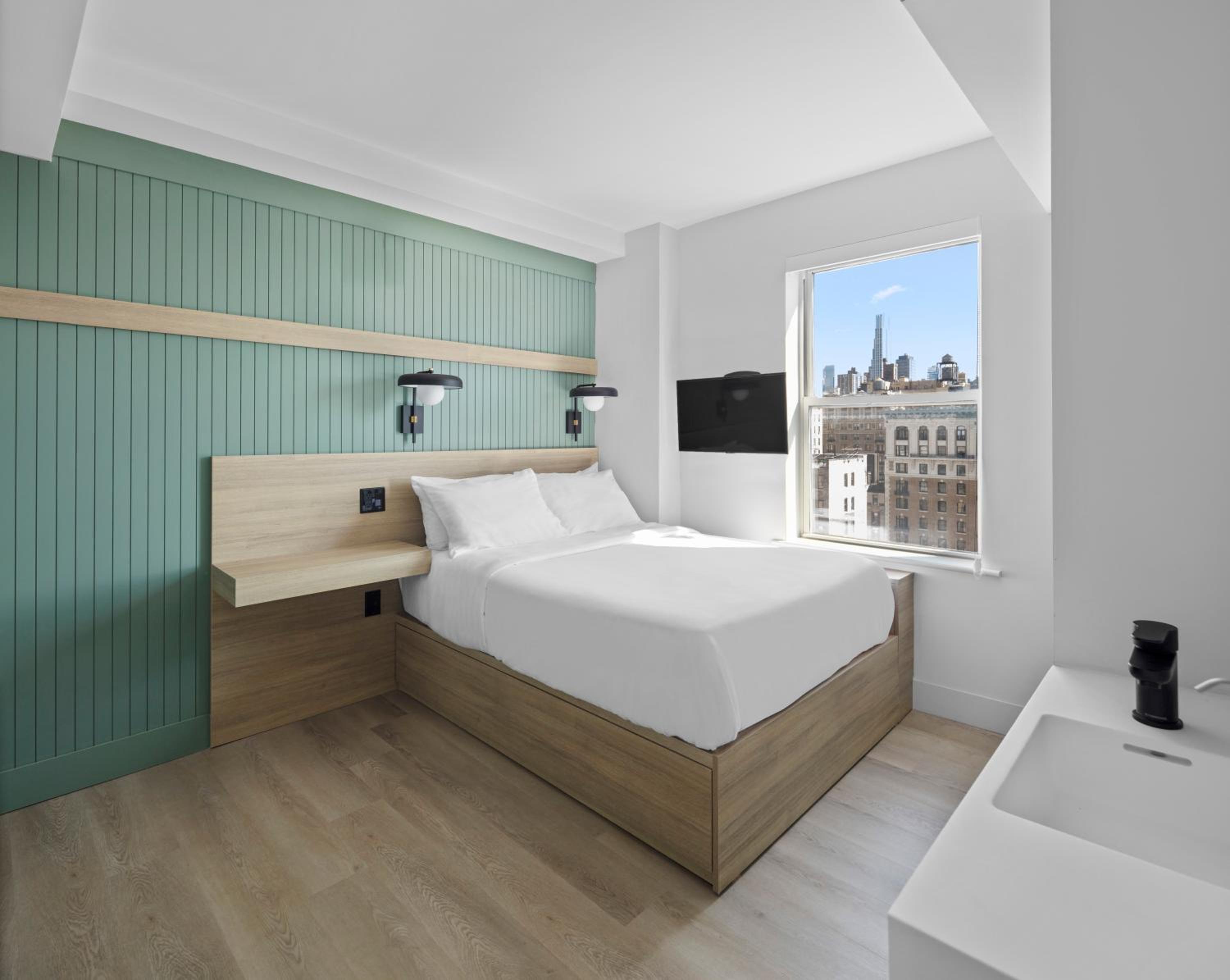 River View Suite photo 2