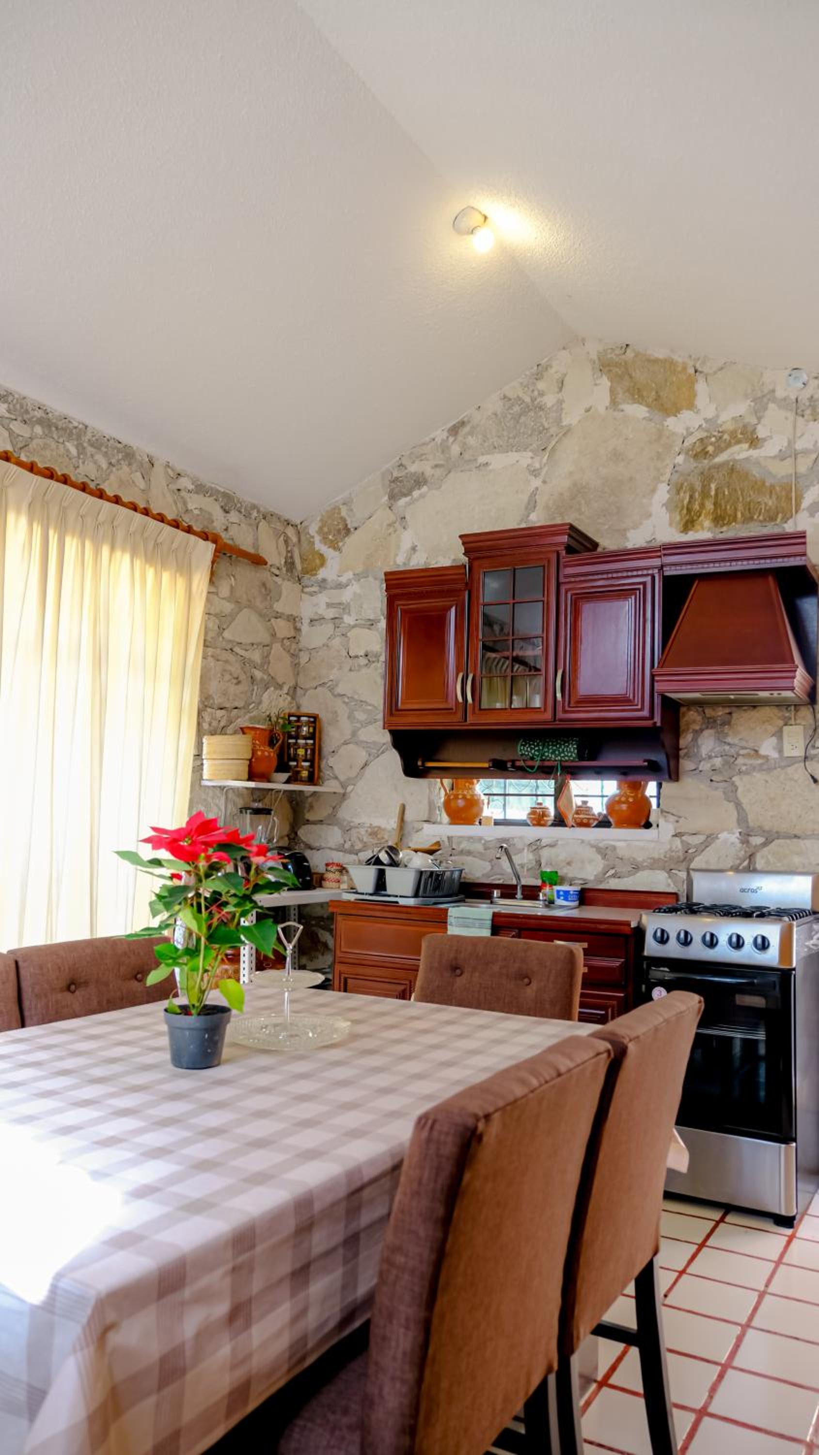 Three-Bedroom House - Photo 24