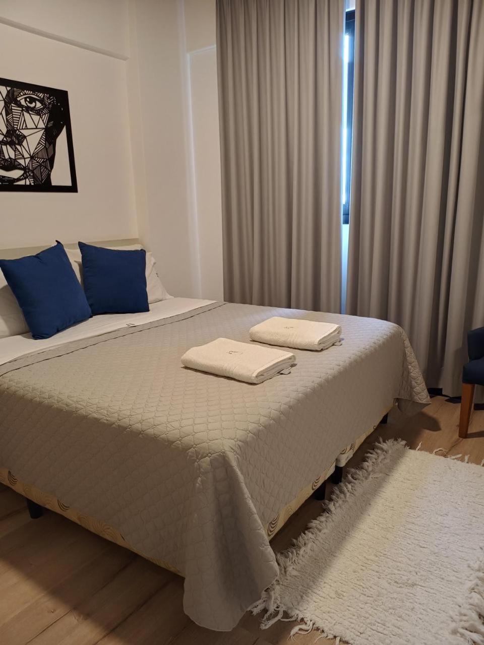 Studio Apartment photo 1