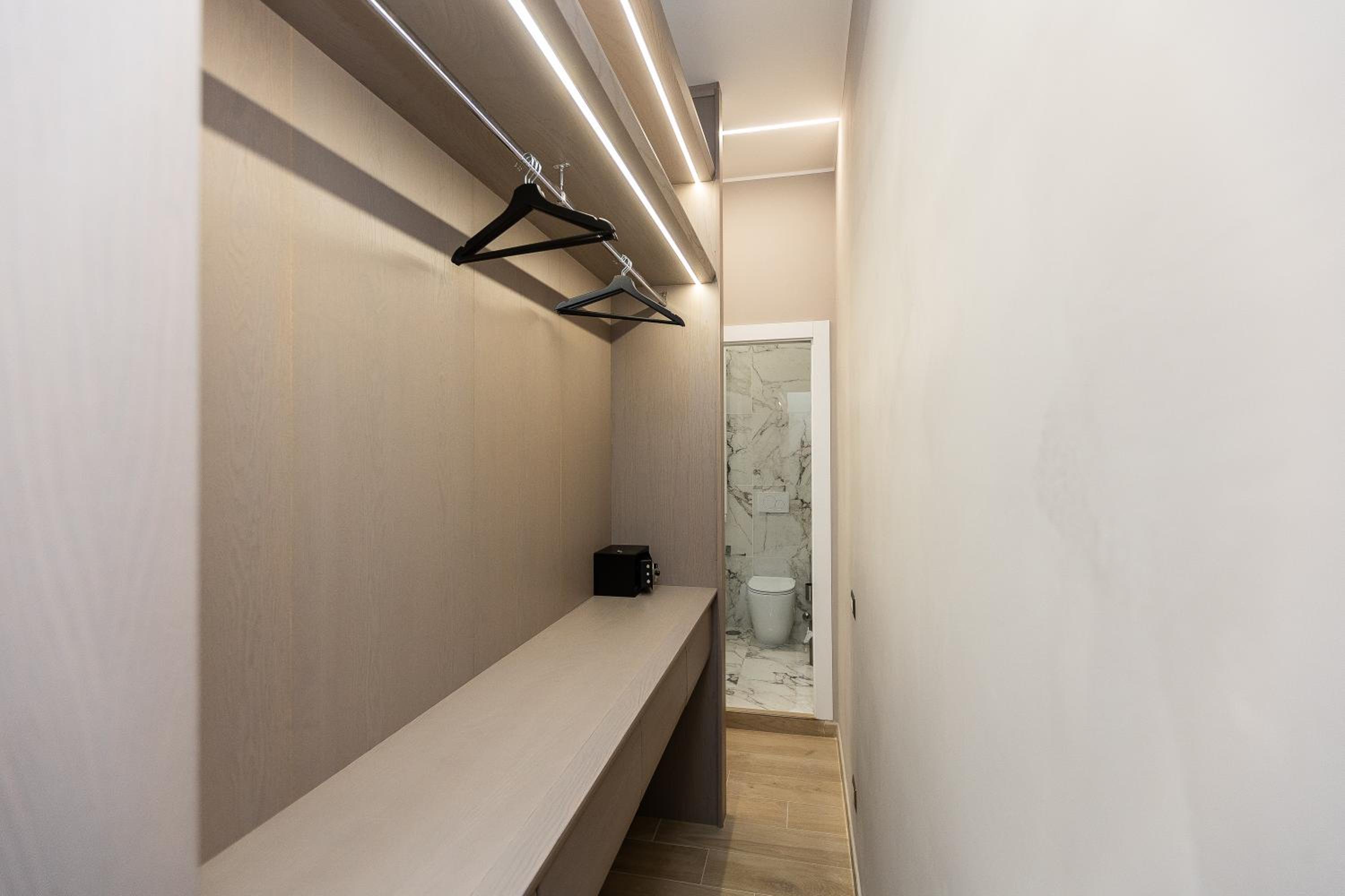 Basic Triple Room photo 1