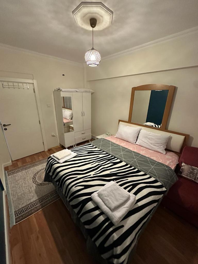 Standard Double Room With Shared Bathroom photo 3