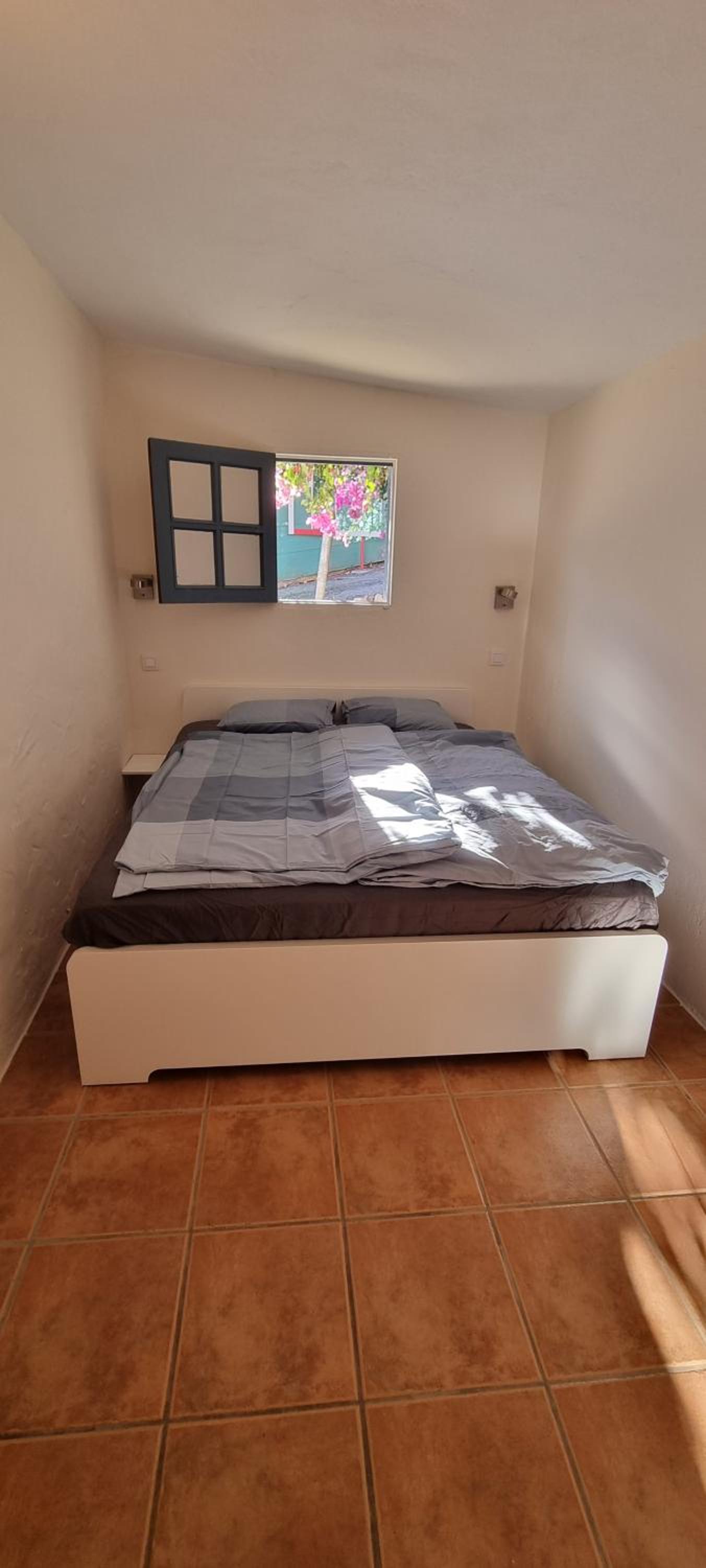 Apartamento con vista a la piscina
