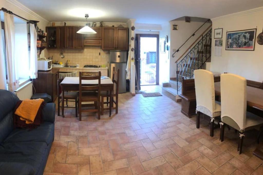 Four-Bedroom House photo 2