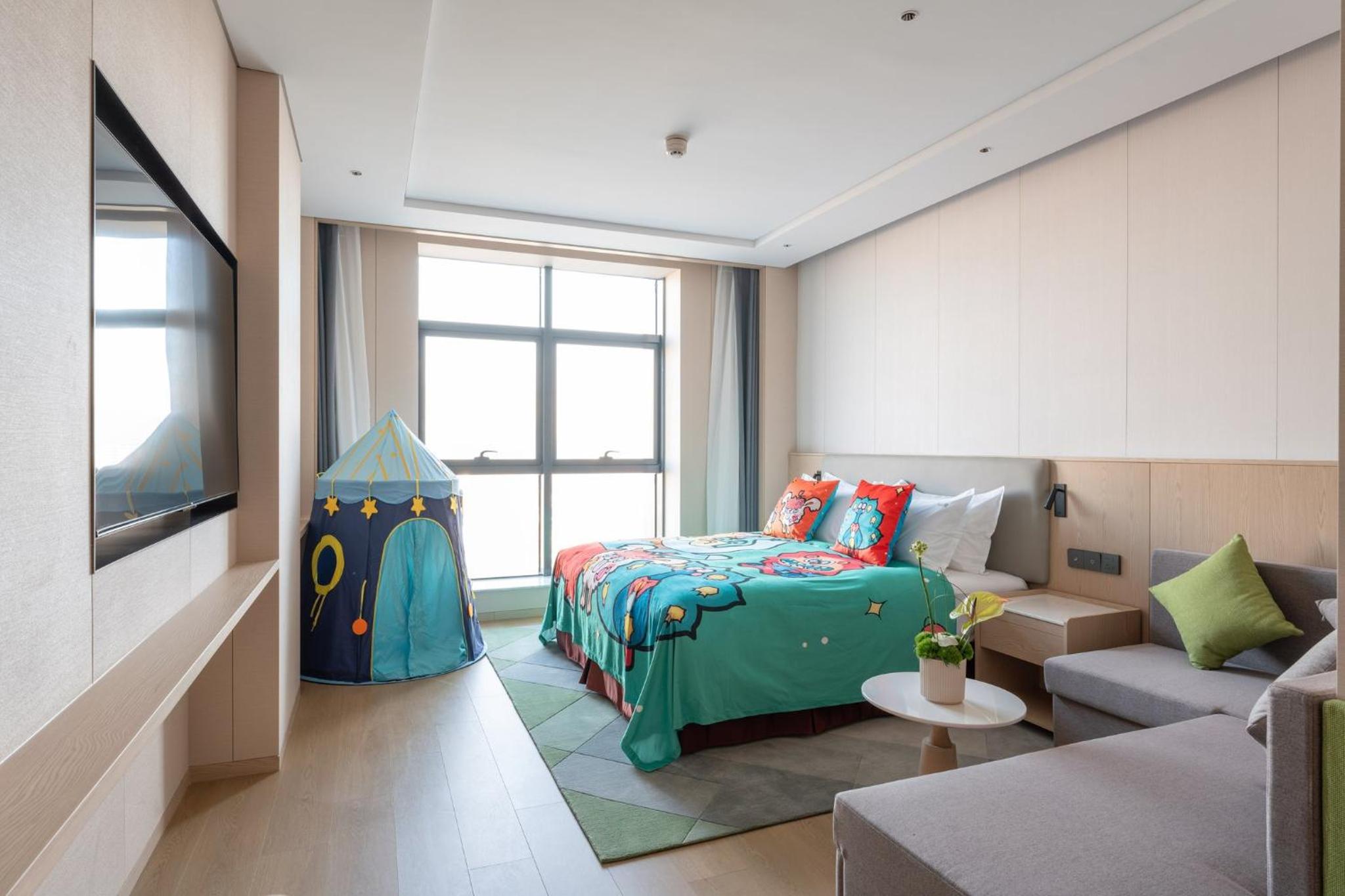 Standard King Room - Kids Theme photo 1