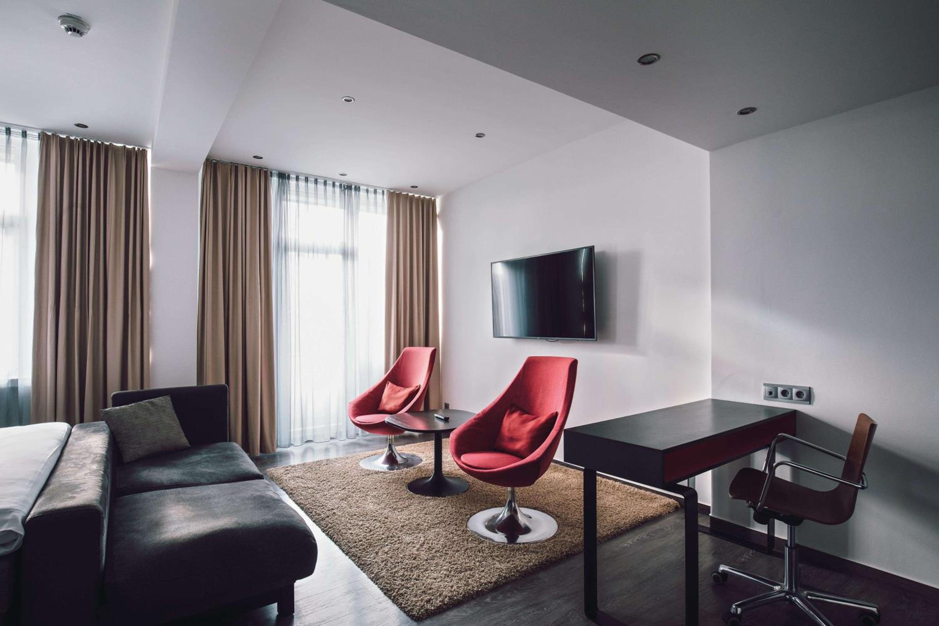 Premium Room thumbnail 5