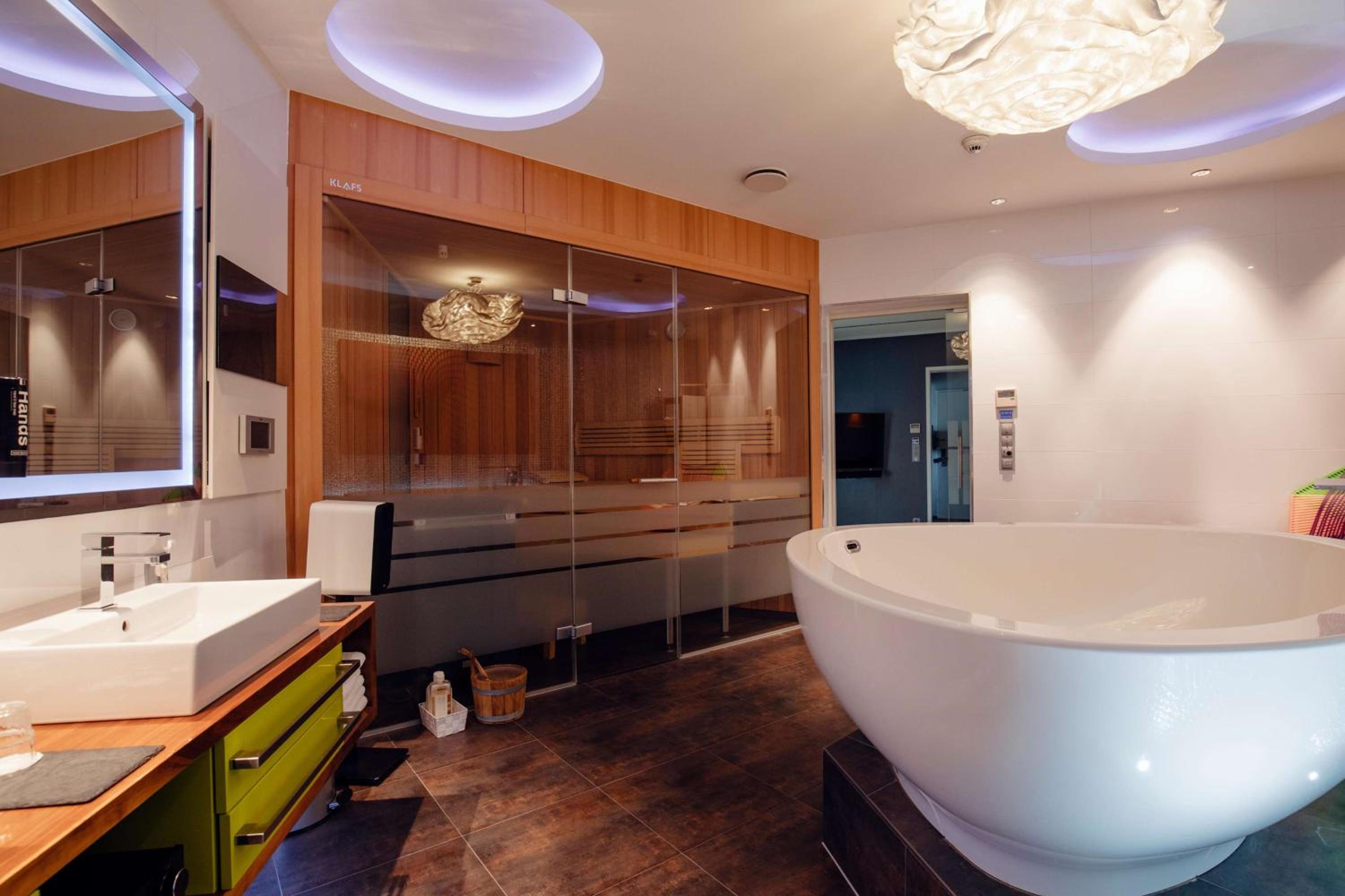 Studio 45 Suite - Photo 8
