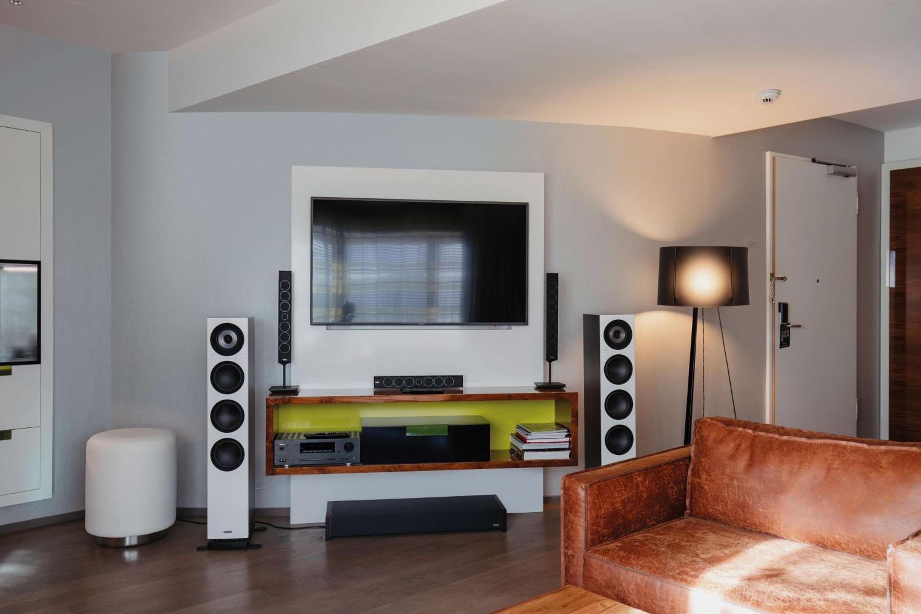 Studio 45 Suite - Photo 9