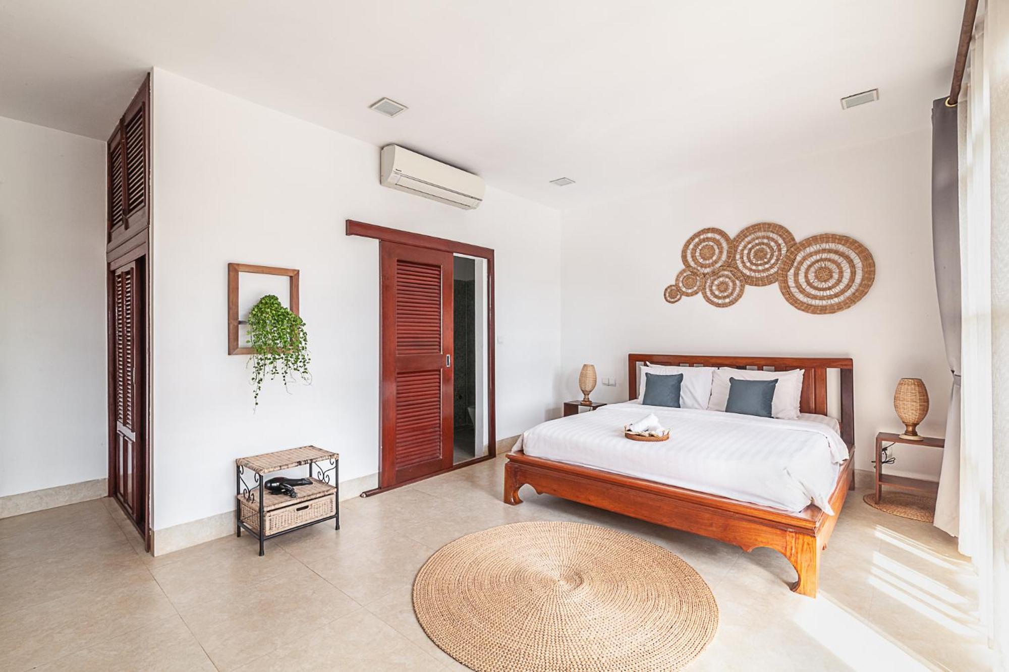 Deluxe Double With Pool View