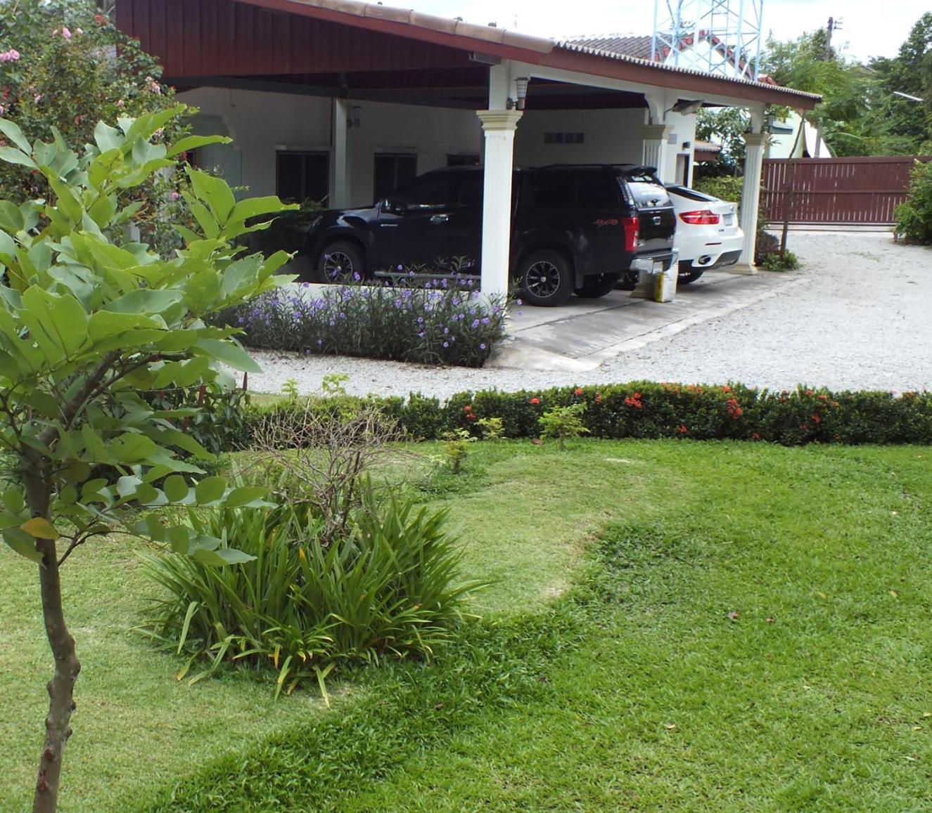 One-Bedroom Villa - Photo 32