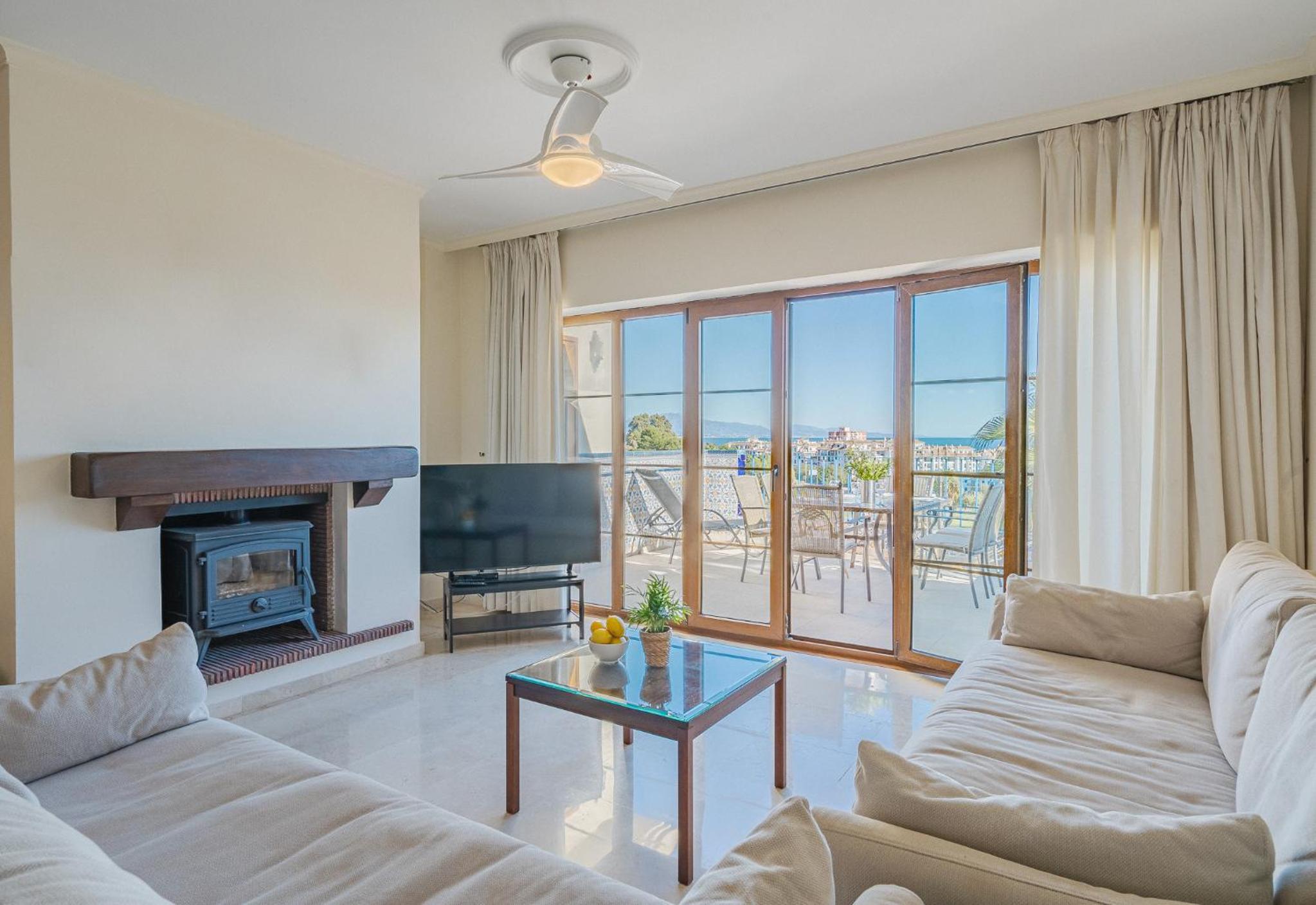 Apartamento con vista al mar