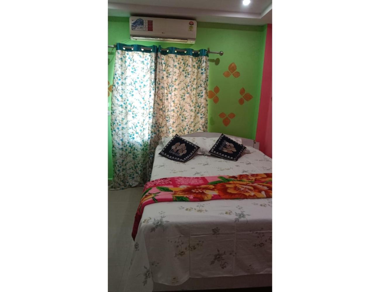 Deluxe Room - Photo 3
