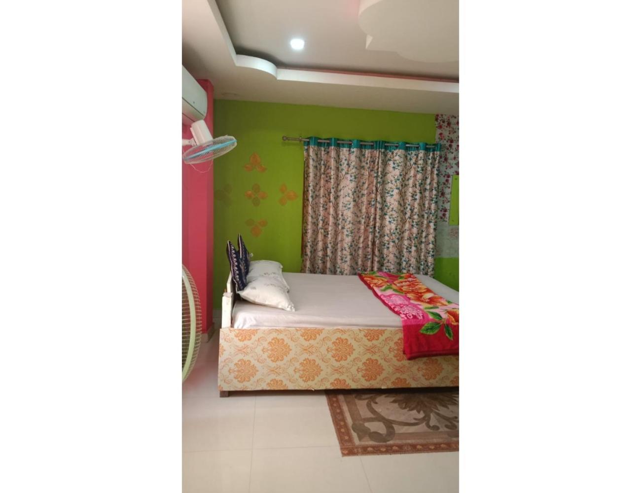 Deluxe Room - Photo 5