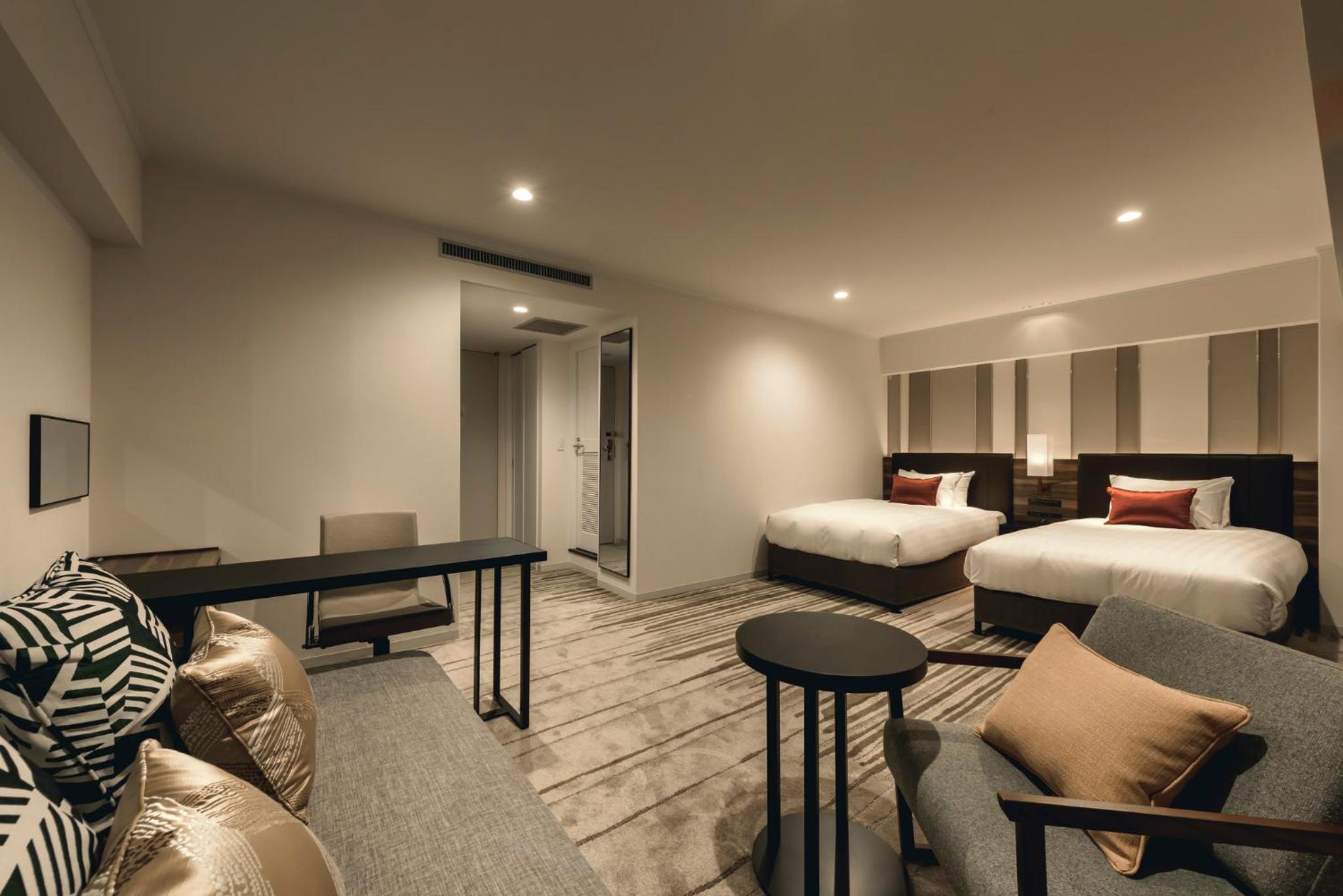 2 Single Beds Premium On High Floor