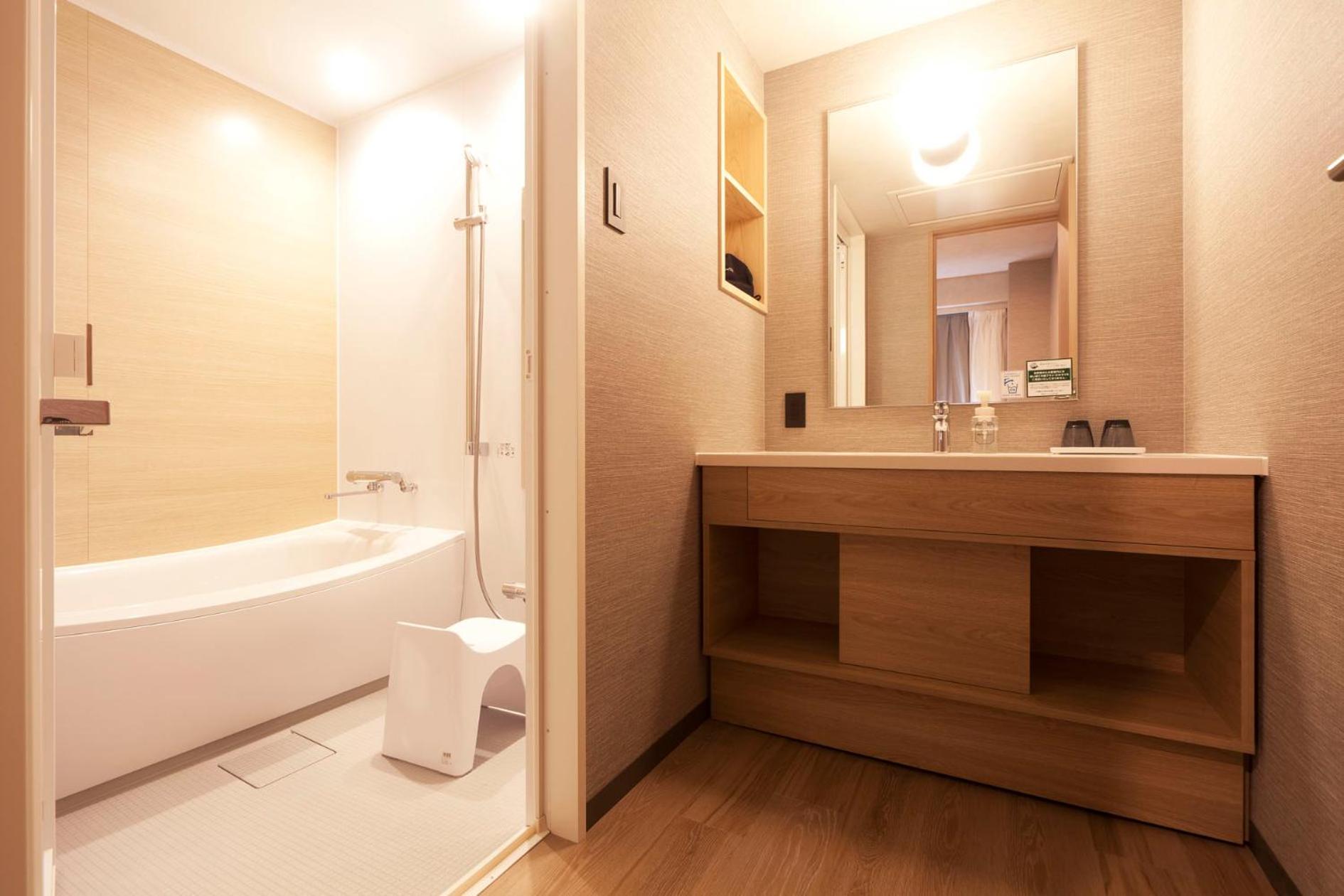 Twin Room - Non-Smoking - Photo 6