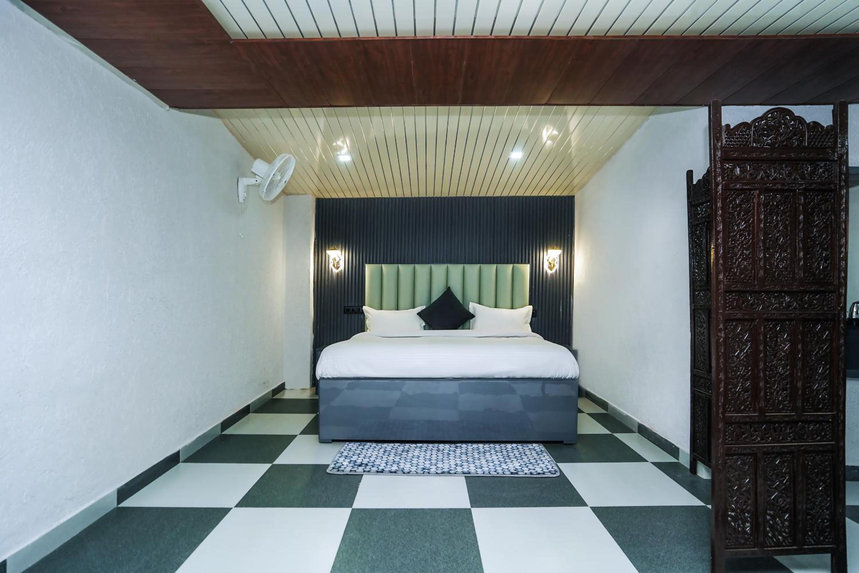 King Room With Mountain View
