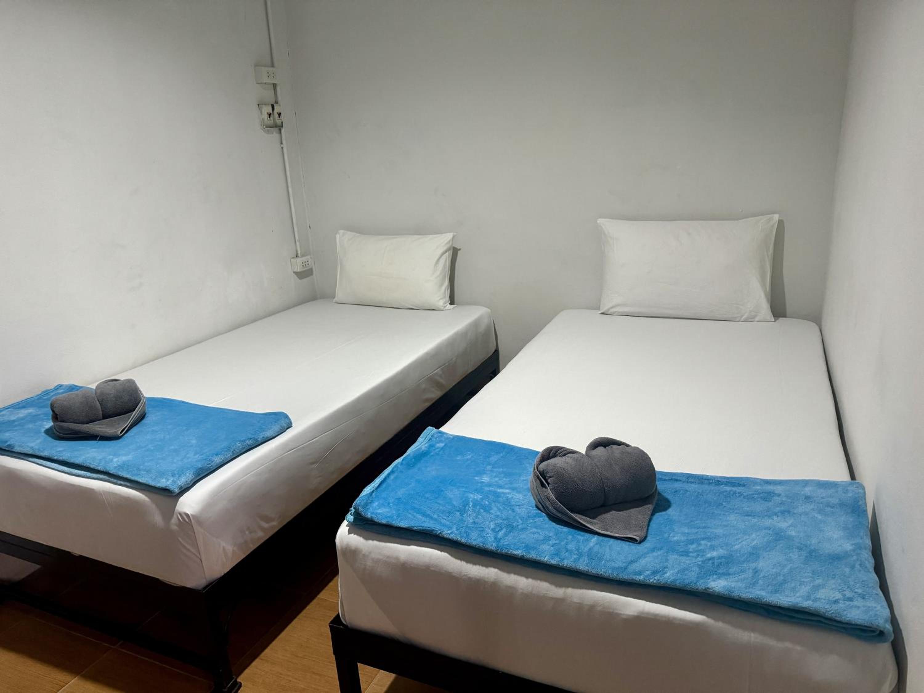 Budget Twin Room photo 1