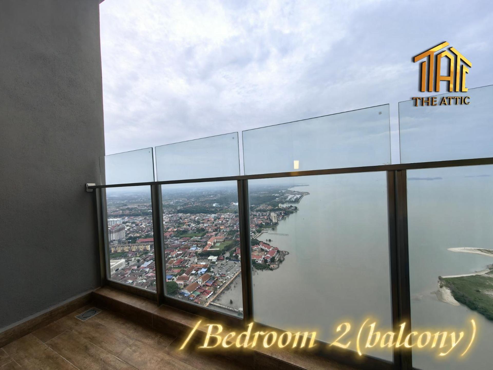 Seaview Duplex Penthouse - Private Karaoke Room I Pool Table I PS5 I Mah-jongg