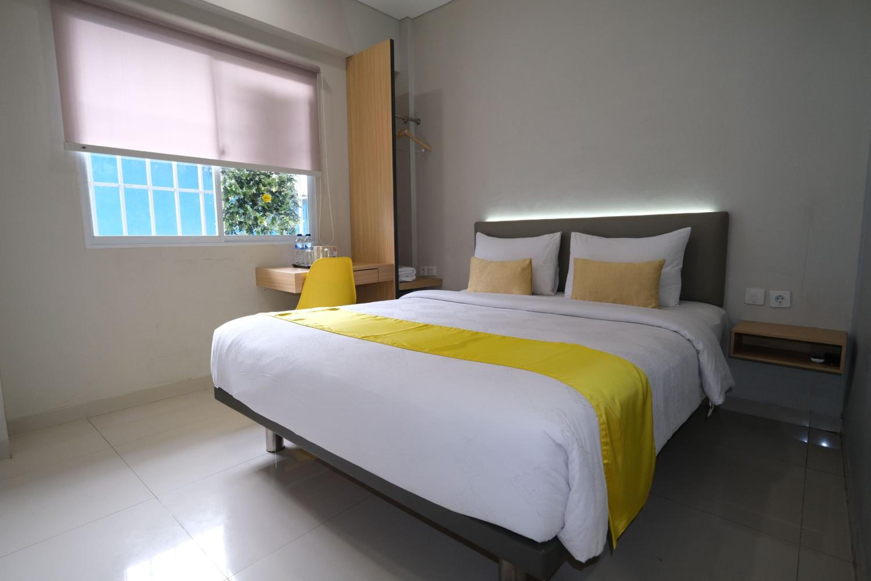 Standard Single Room - Photo 6