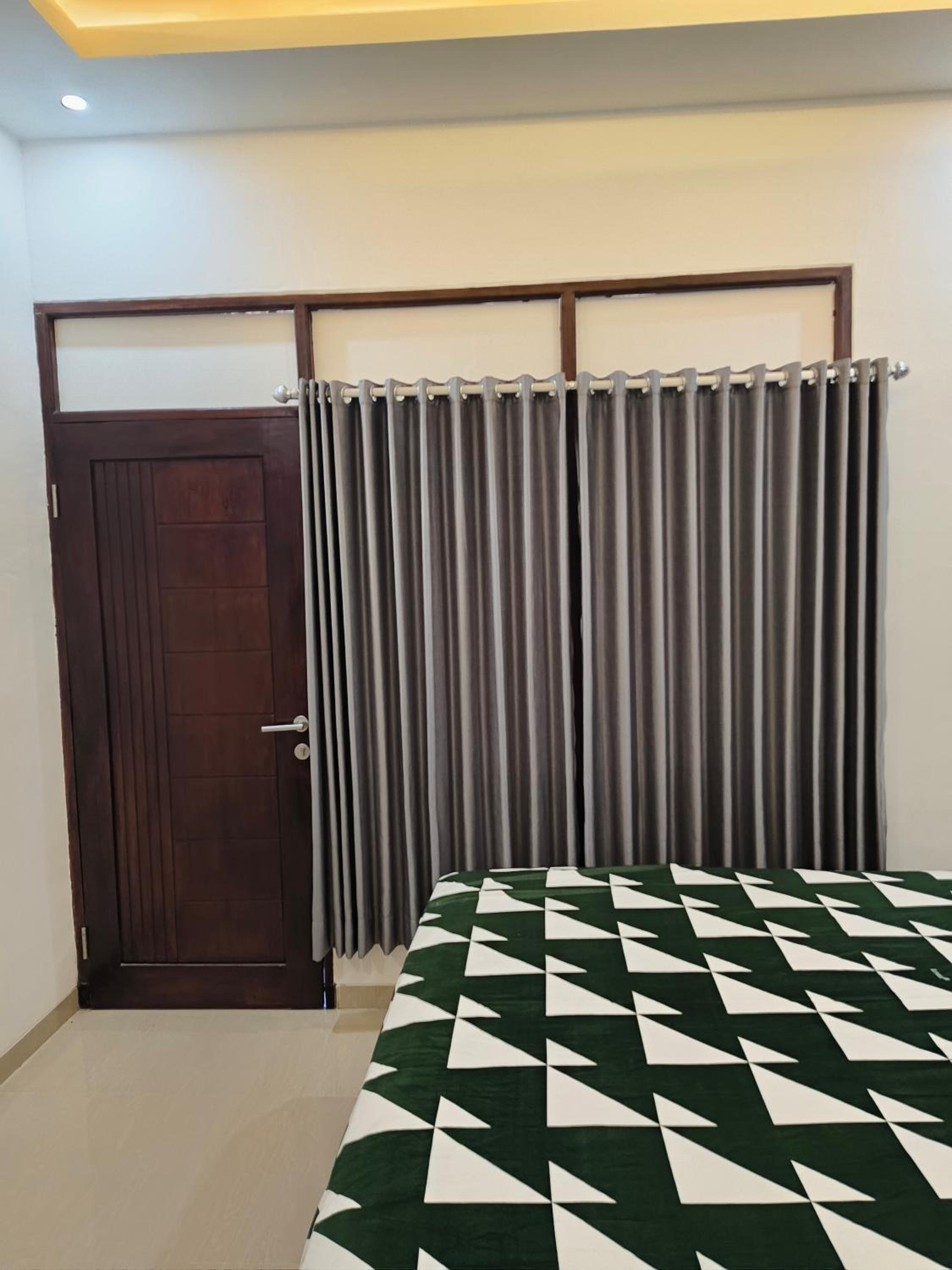 Double Room - Photo 2