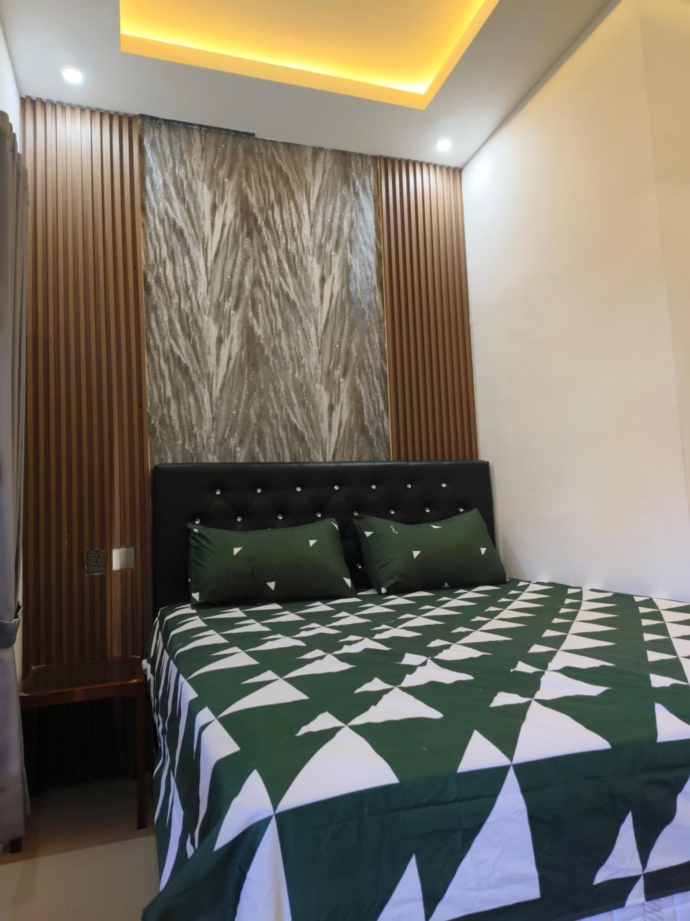 Double Room - Photo 7
