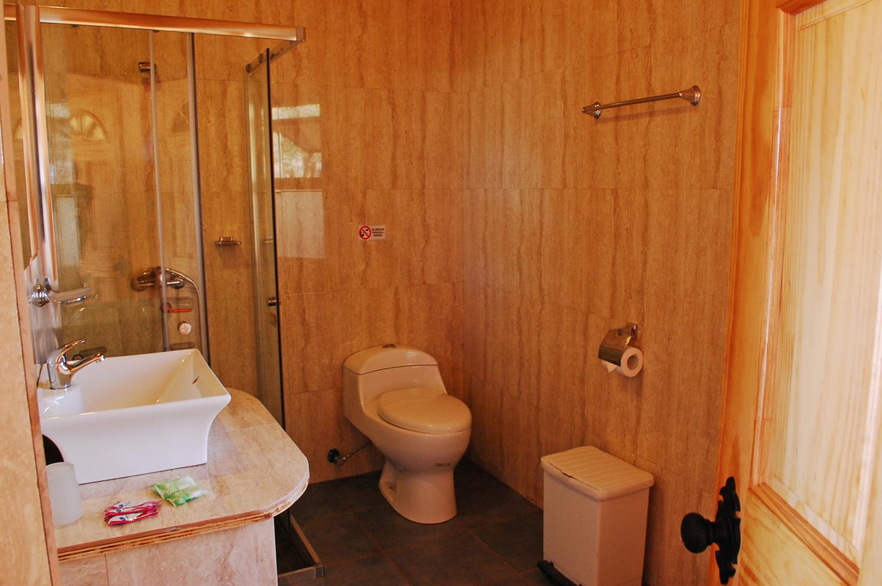 Family Room (3 Adults) photo 3
