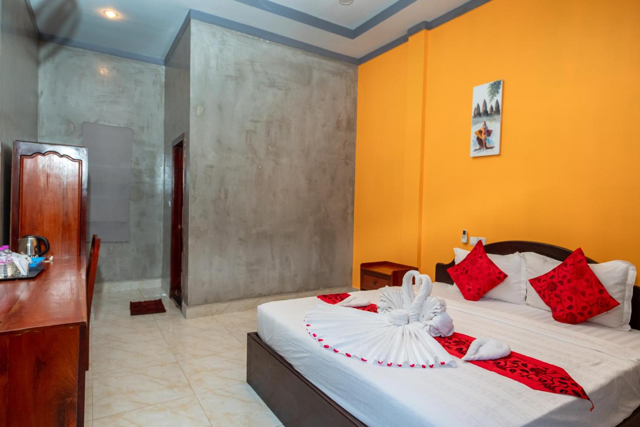 Queen Room - Photo 3