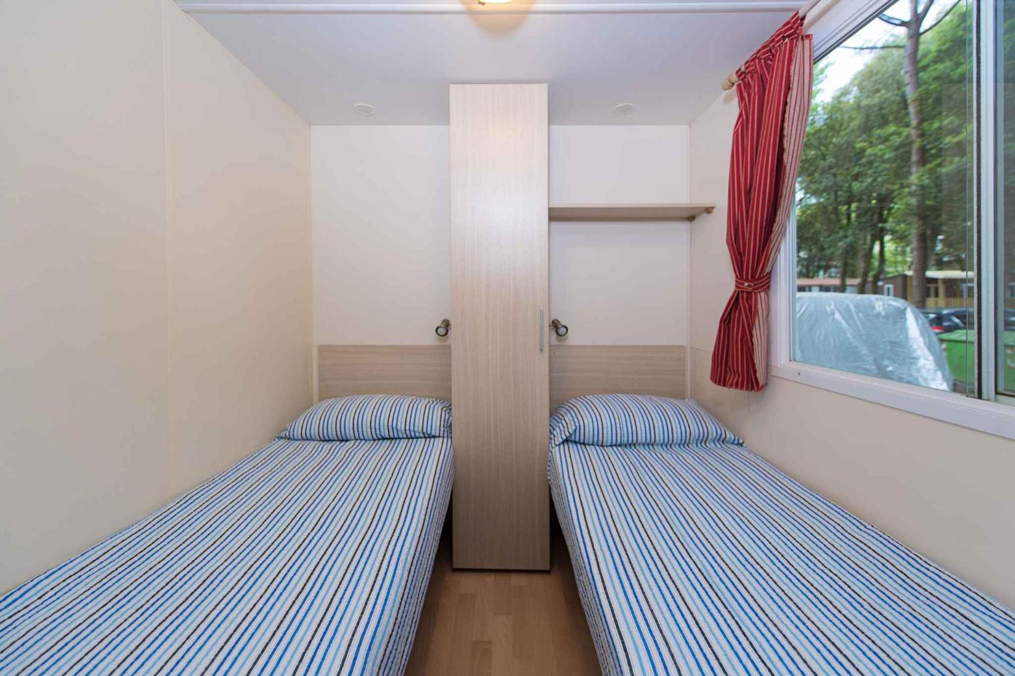 Mobile Home photo 1