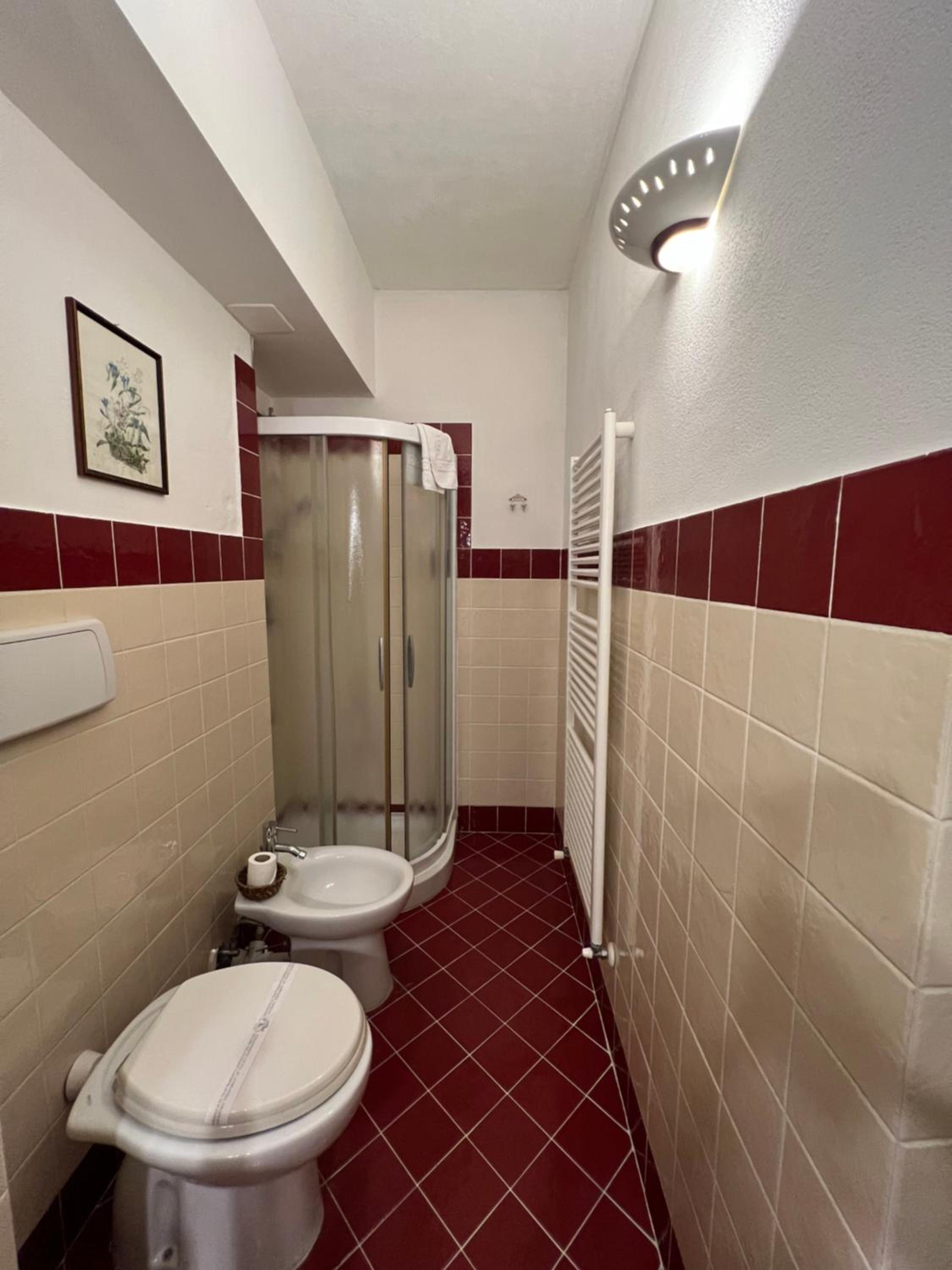 Suite - Photo 2