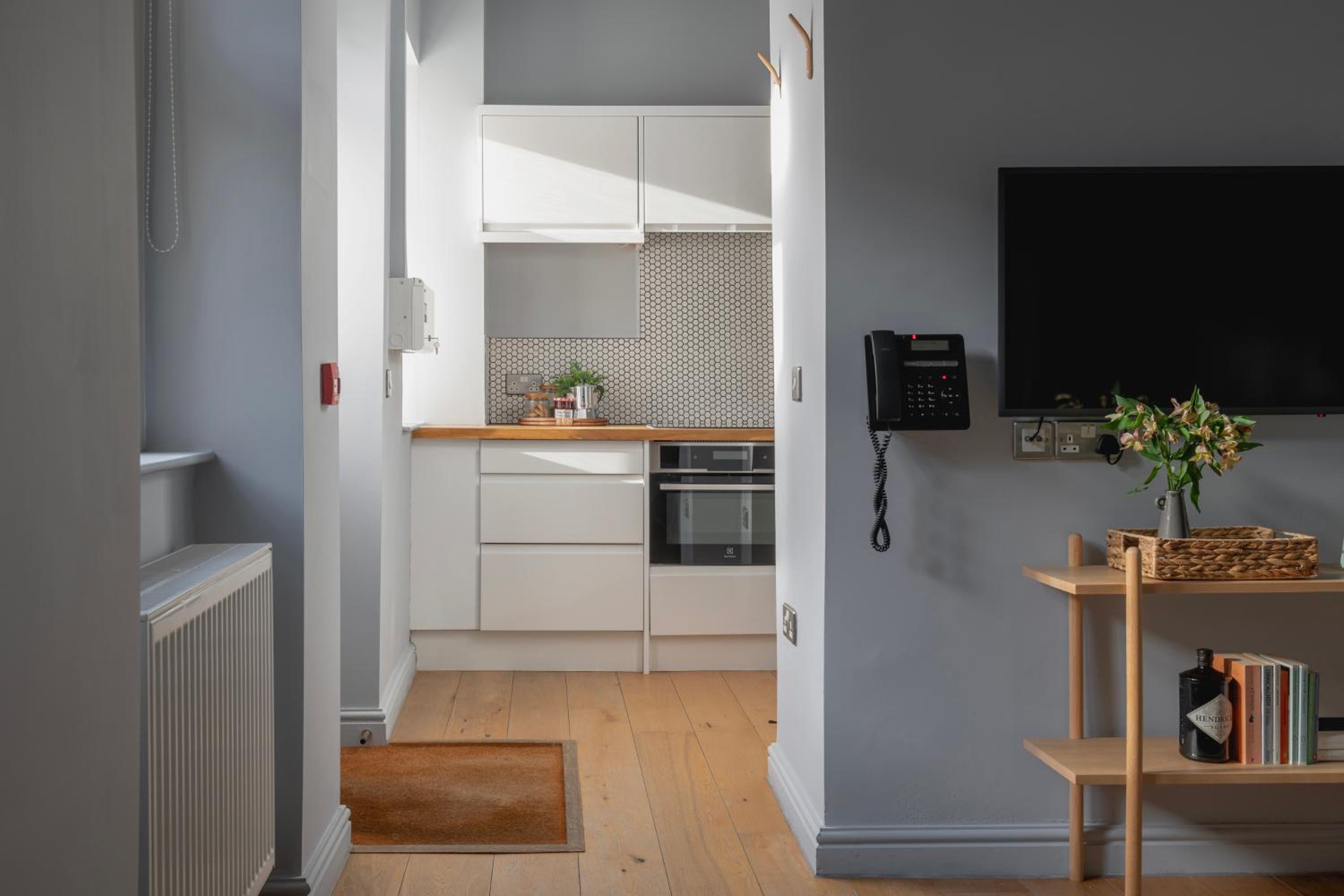 Superior Apartment - Photo 7