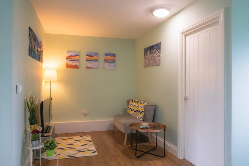Two-Bedroom Apartment photo 1