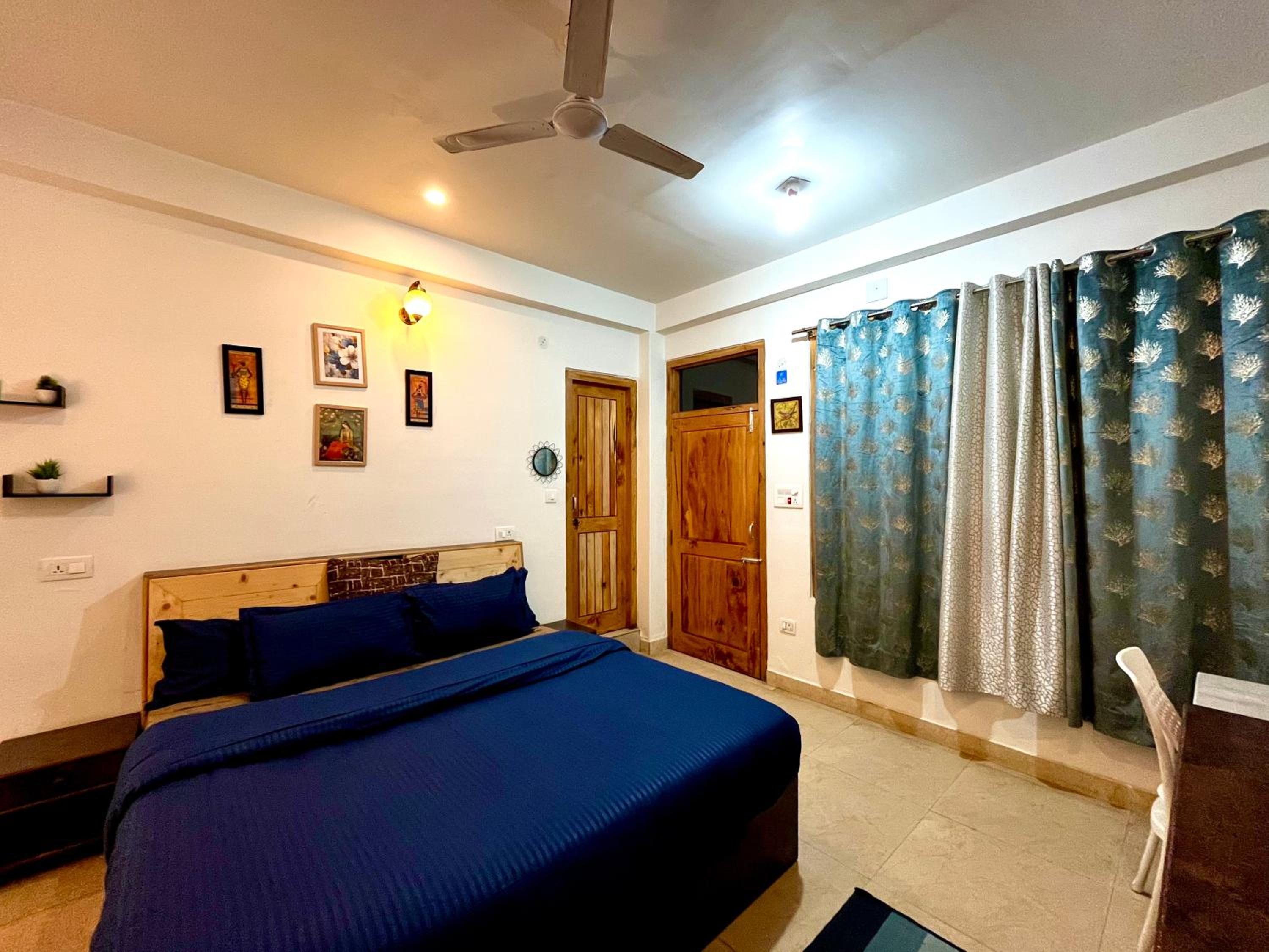 King Room with Mountain View photo 1