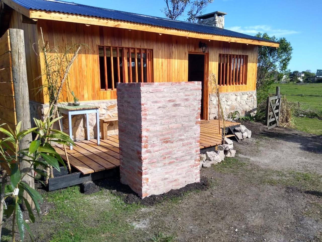 One-Bedroom House photo 2