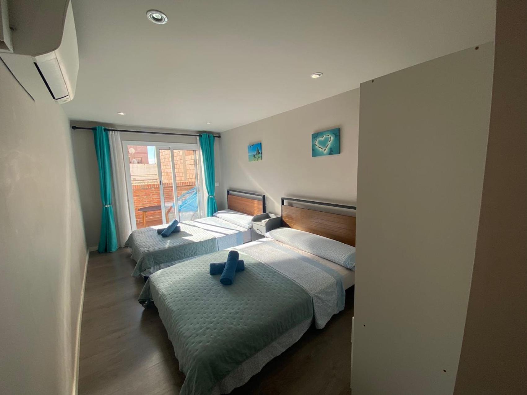 Triple Room with Private Bathroom photo 3