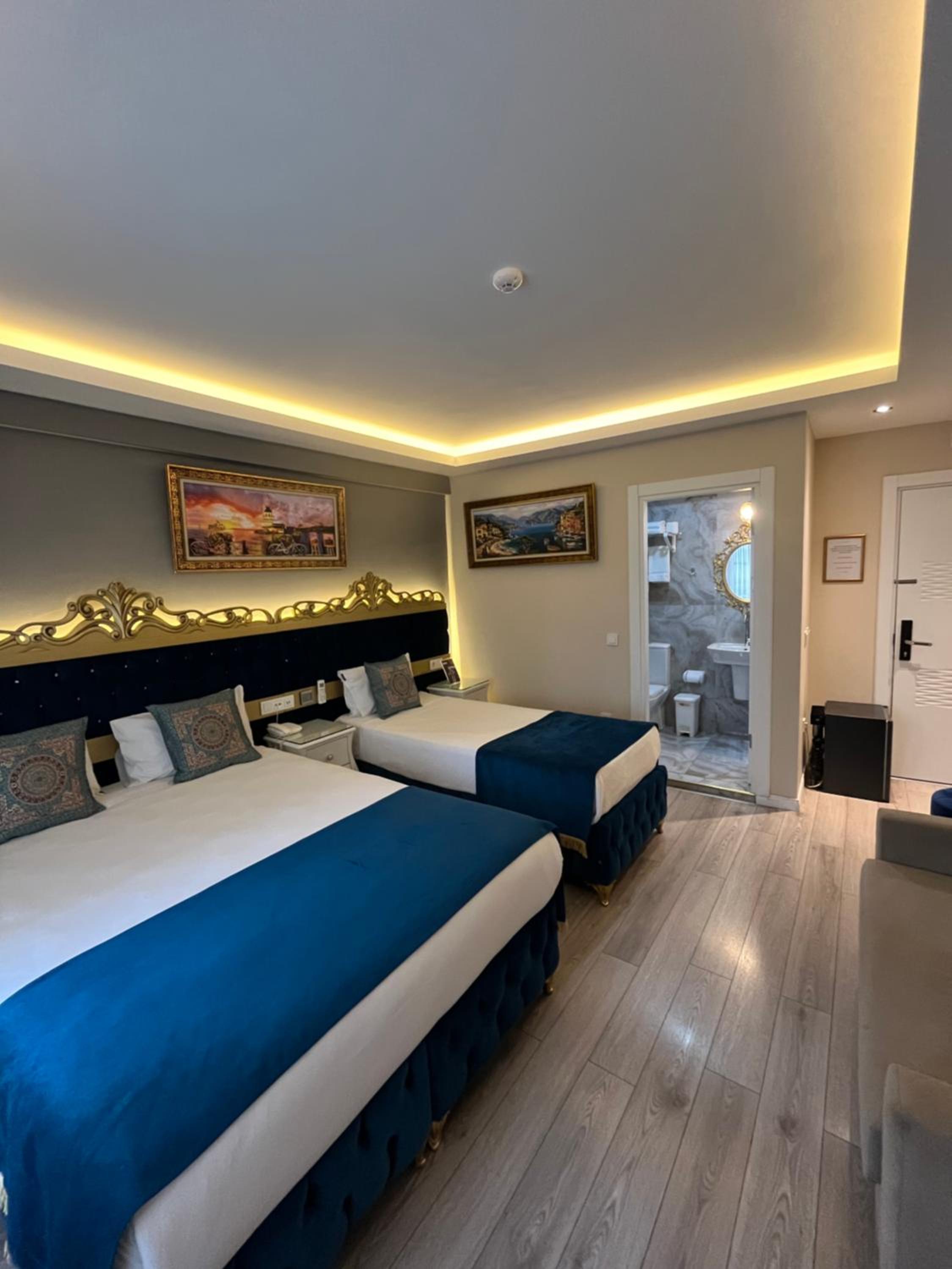 Standard Quadruple Room photo 3