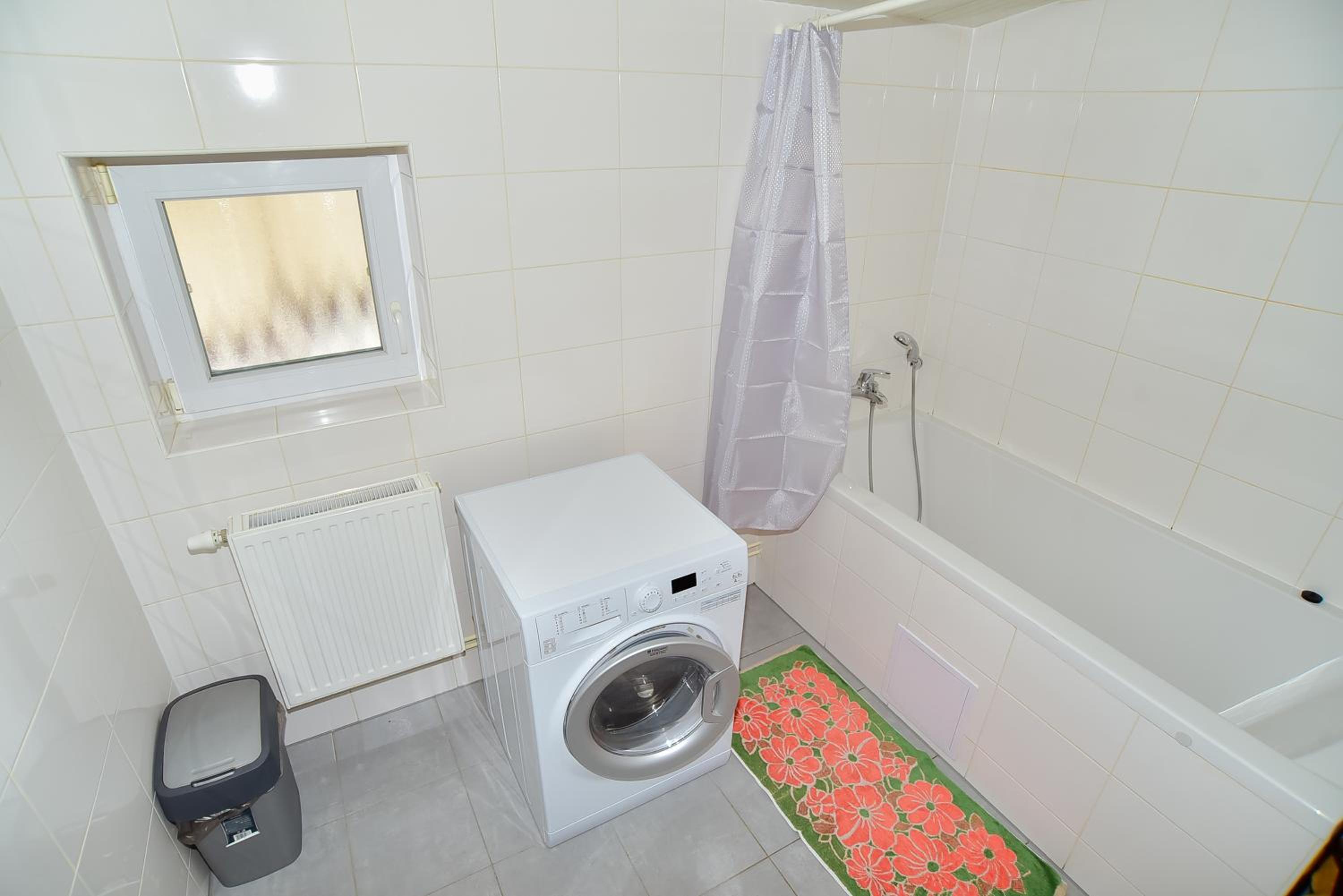 Three-Bedroom Apartment - Photo 54