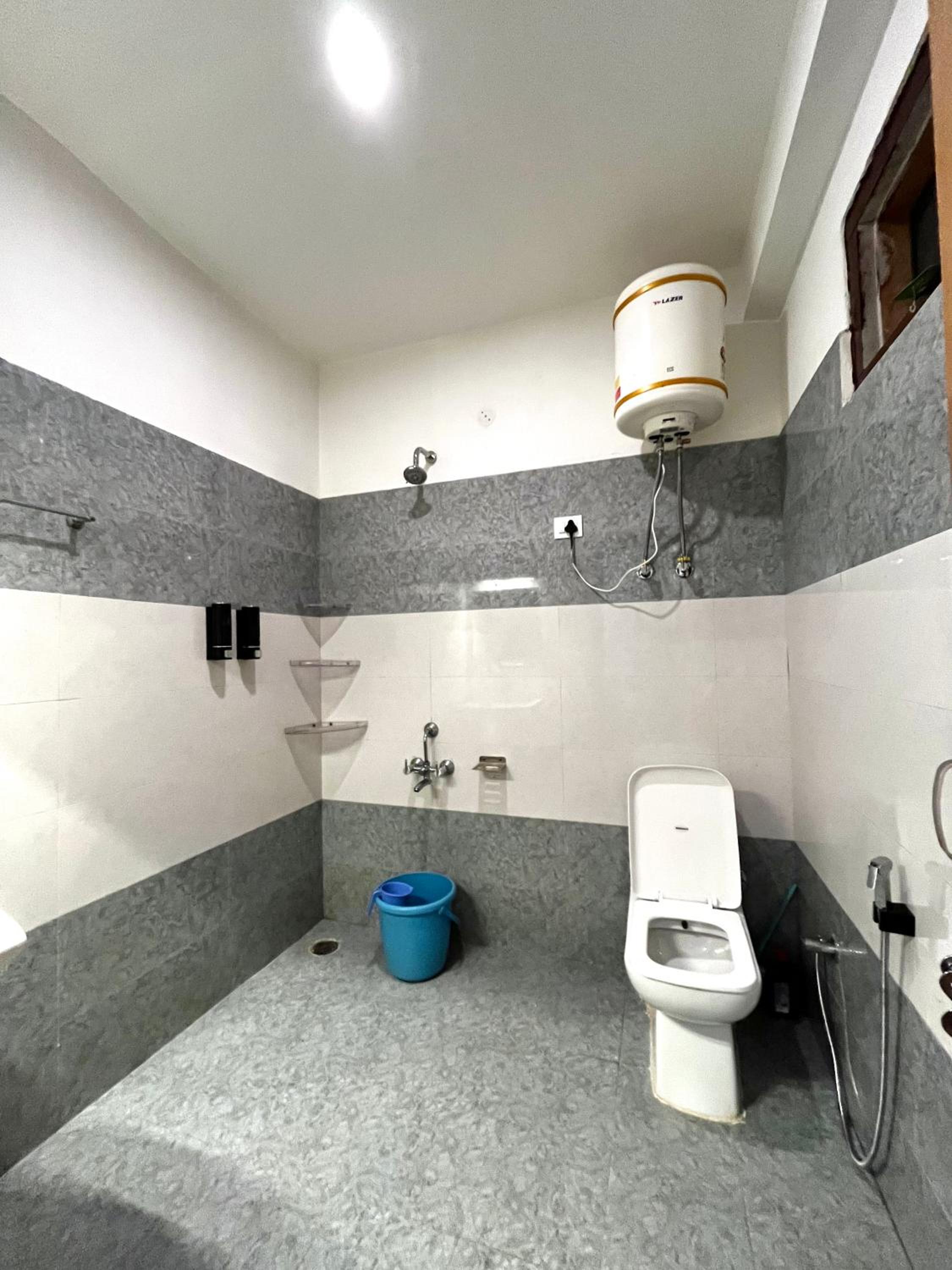 King Room with Balcony photo 3