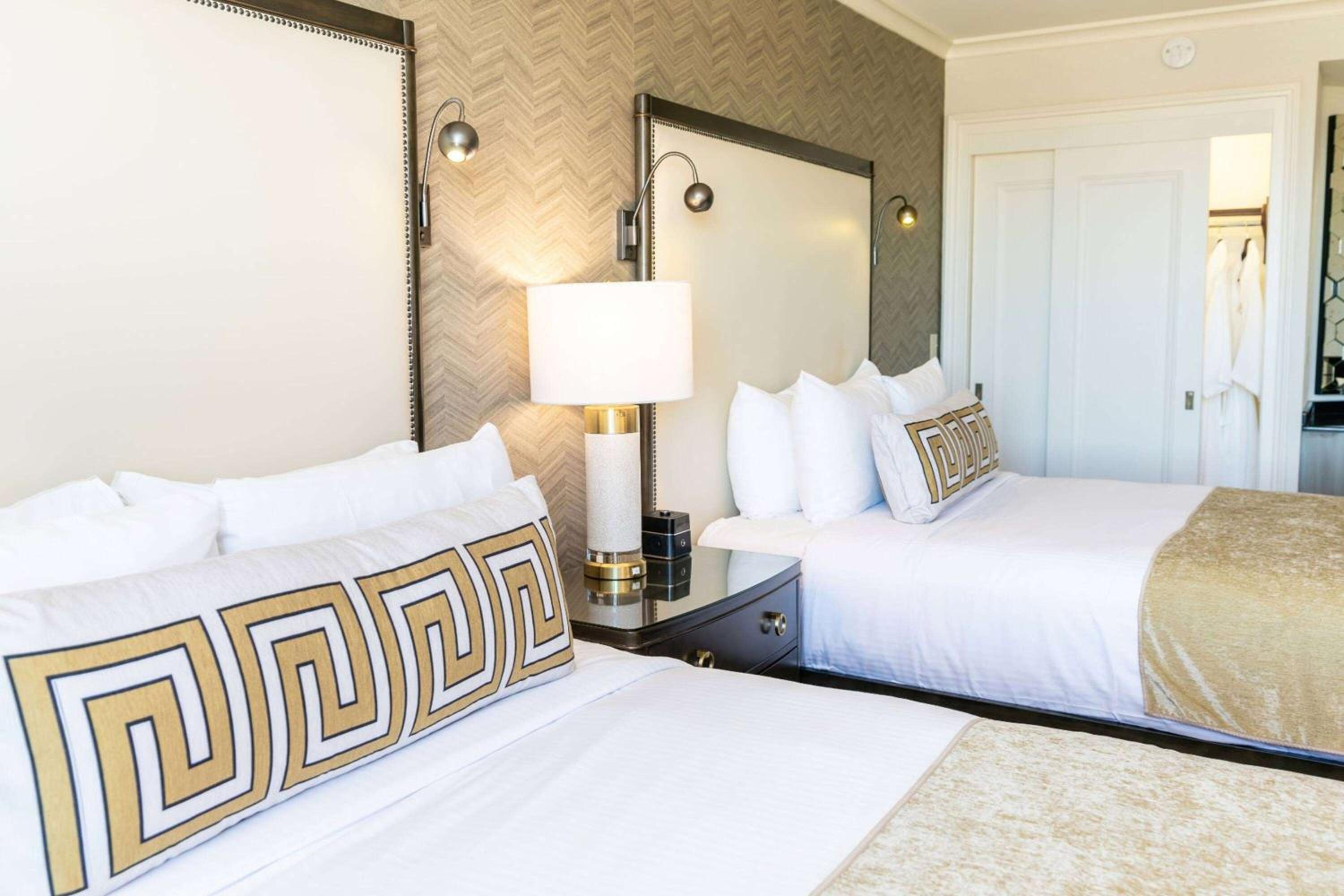 Queen Room with Two Queen Beds - Non-Smoking