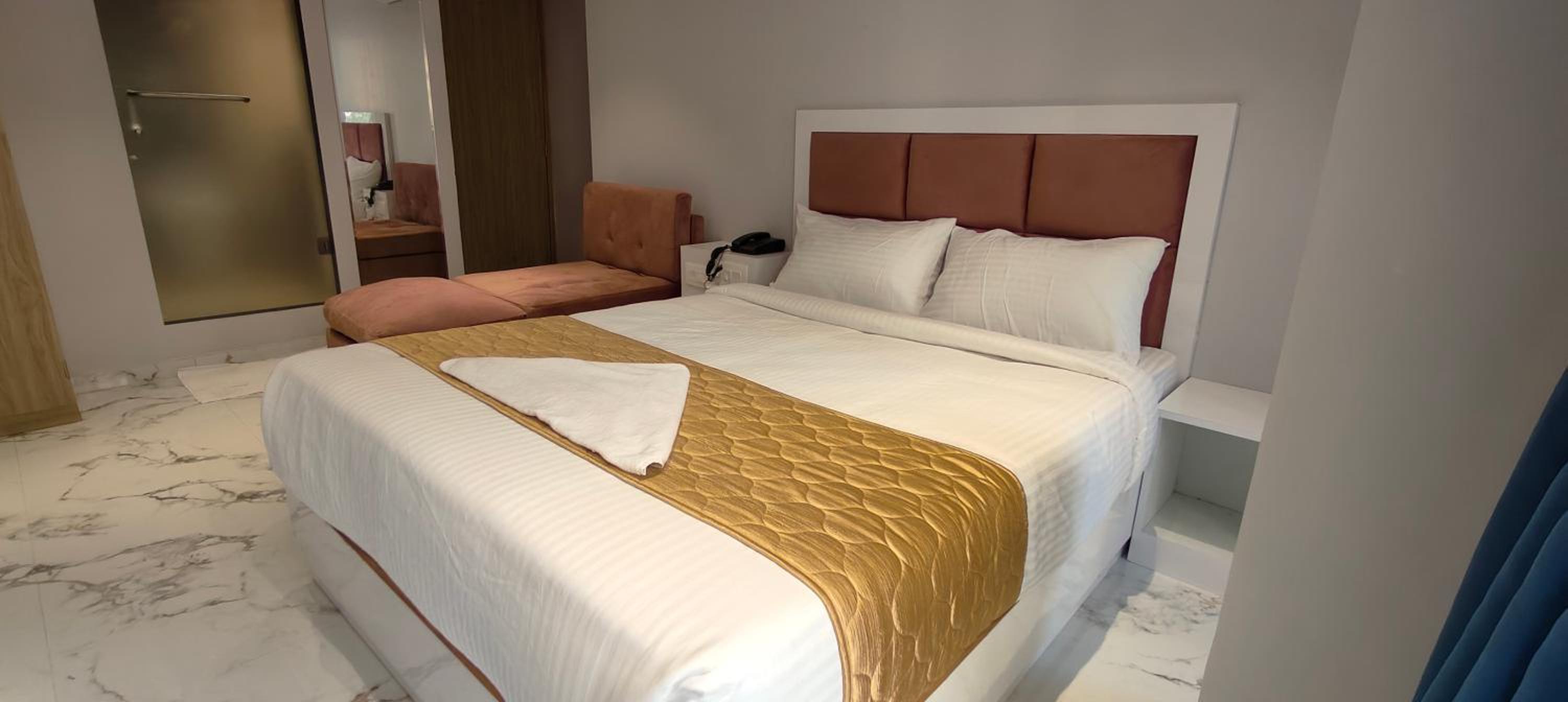 Superior Double Room - Photo 6