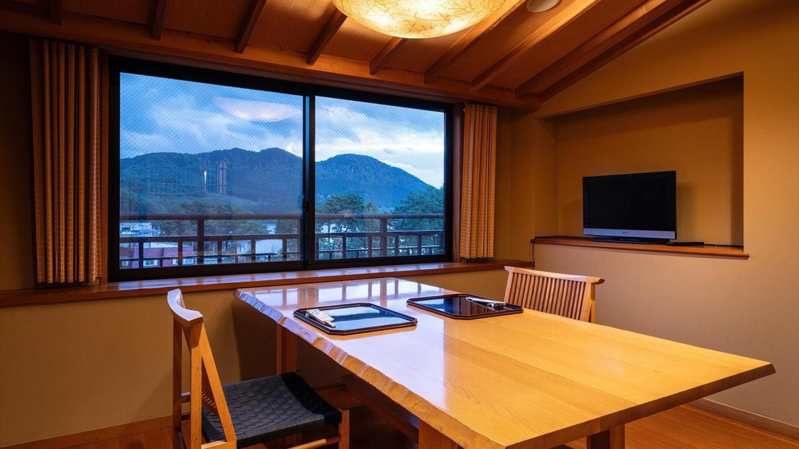 Twin Room with Tatami Area photo 2