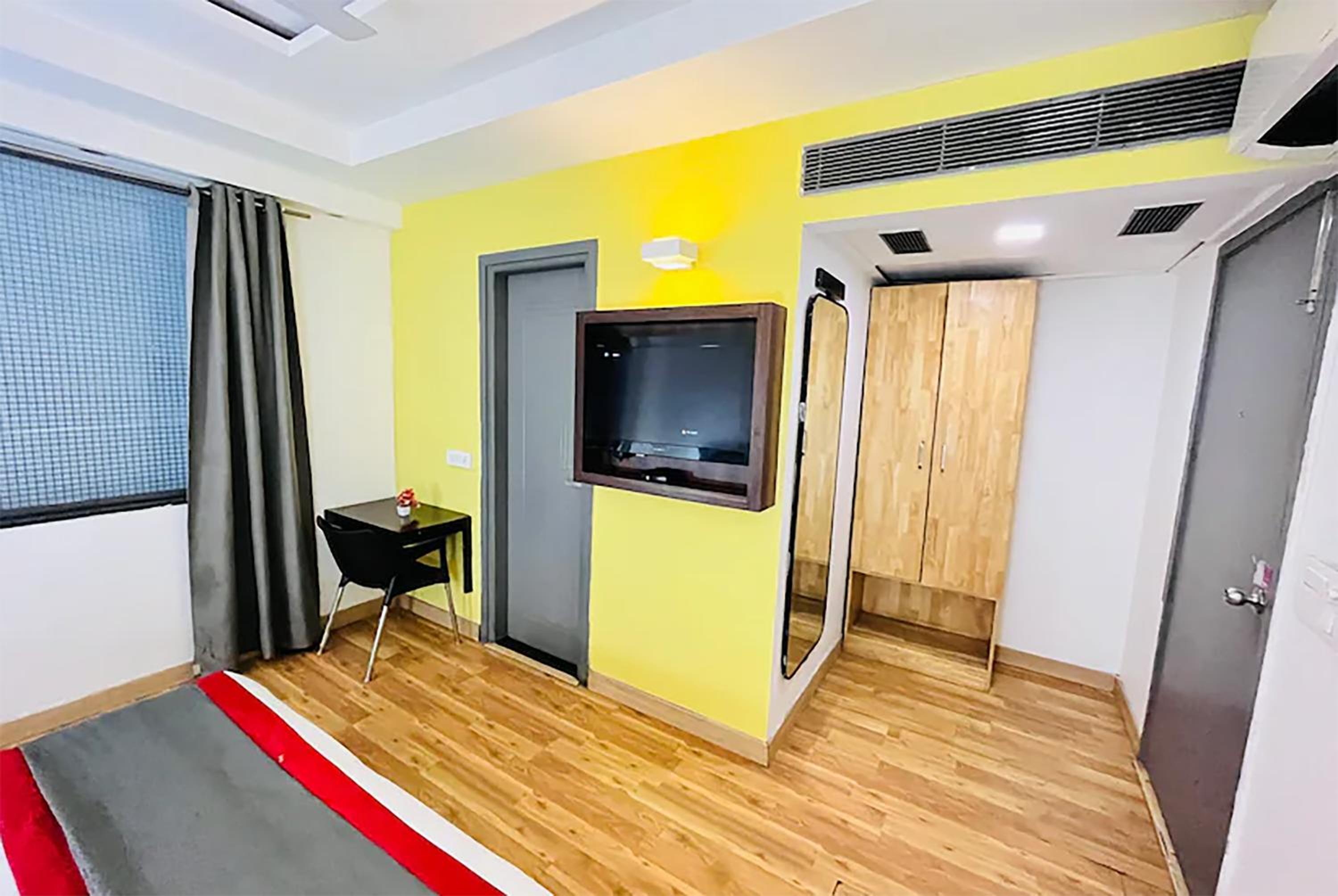Deluxe Double Room photo 3