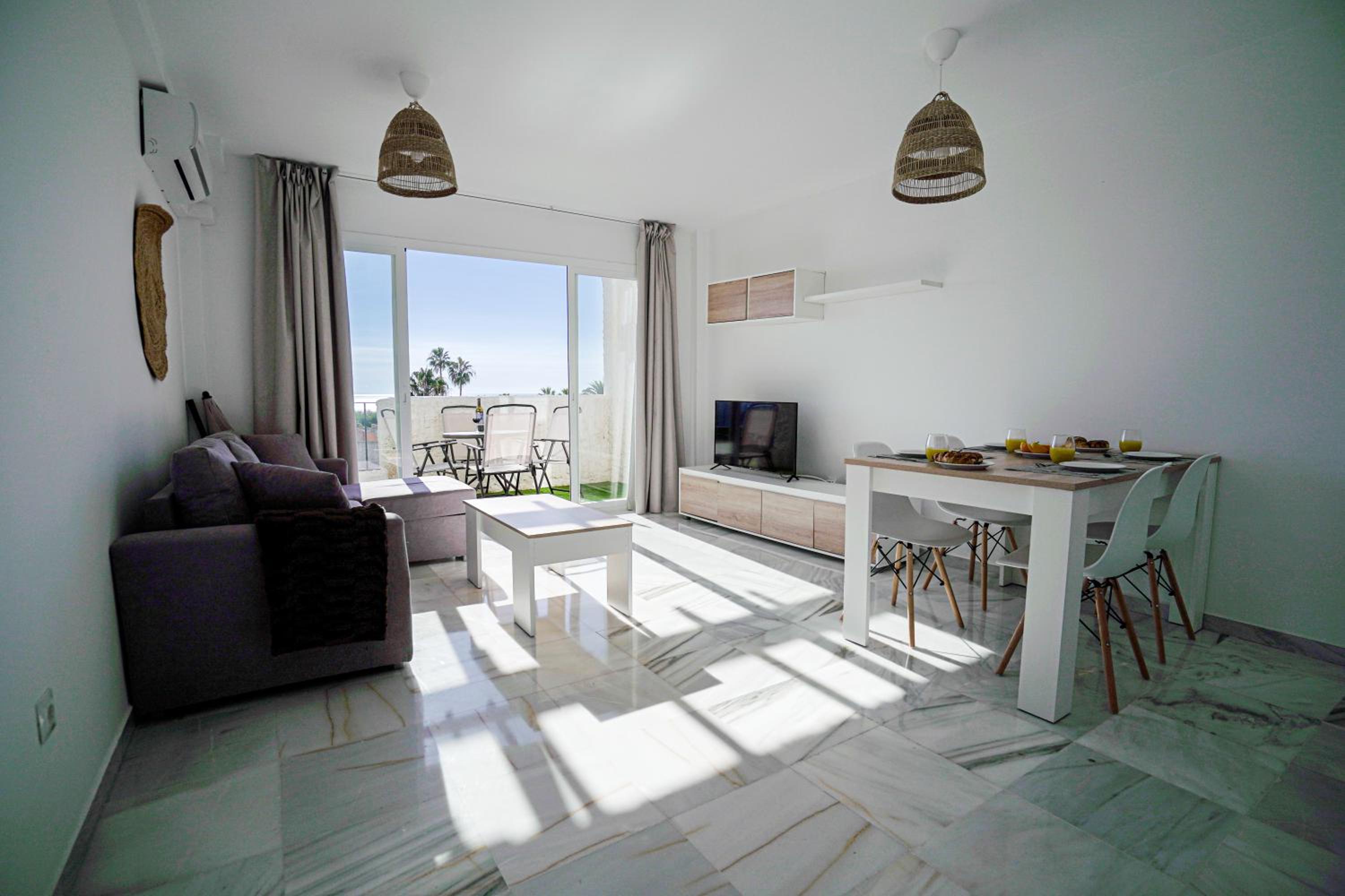 Apartamento con vista al mar