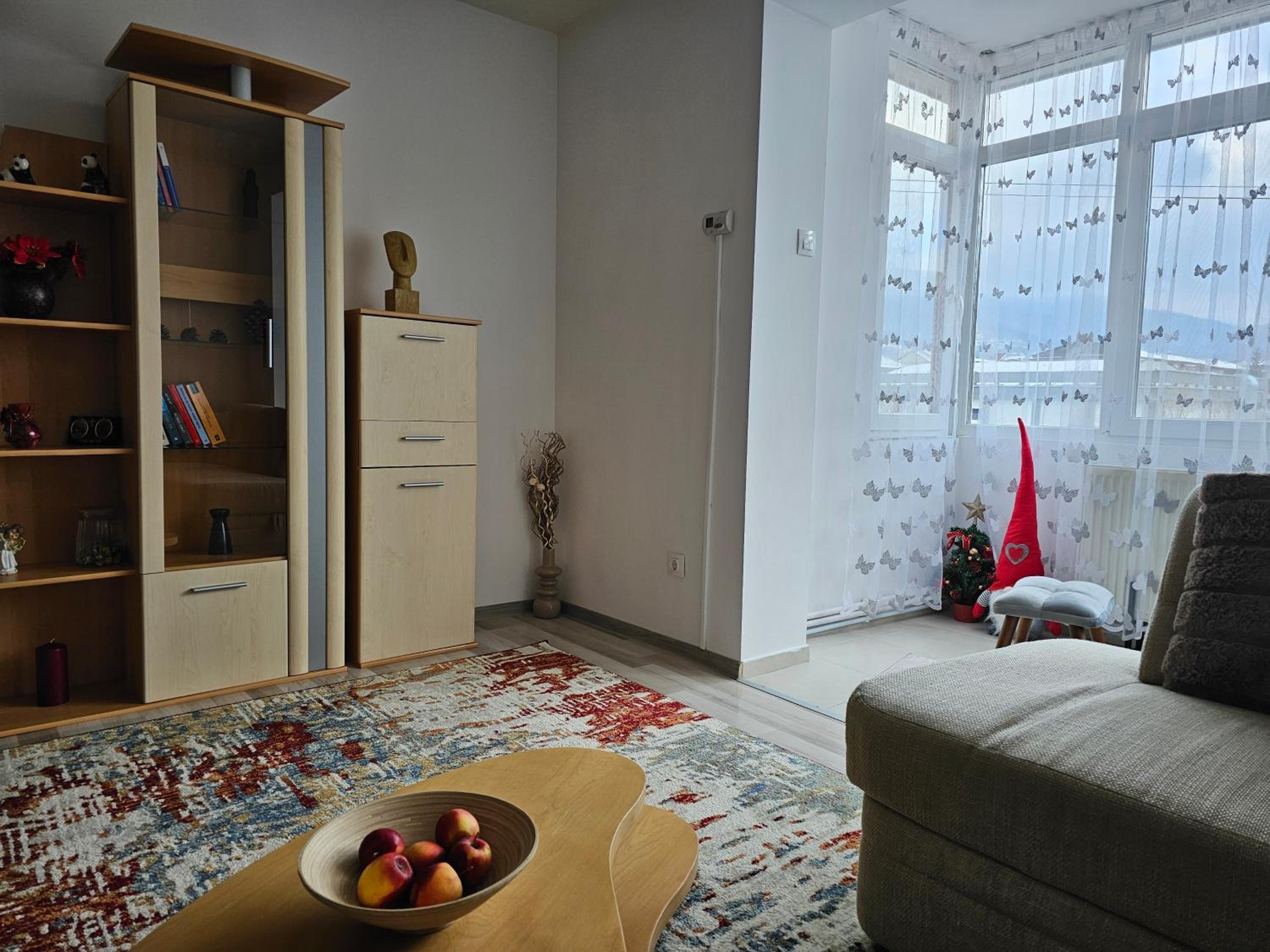 One-Bedroom Apartment - Photo 10