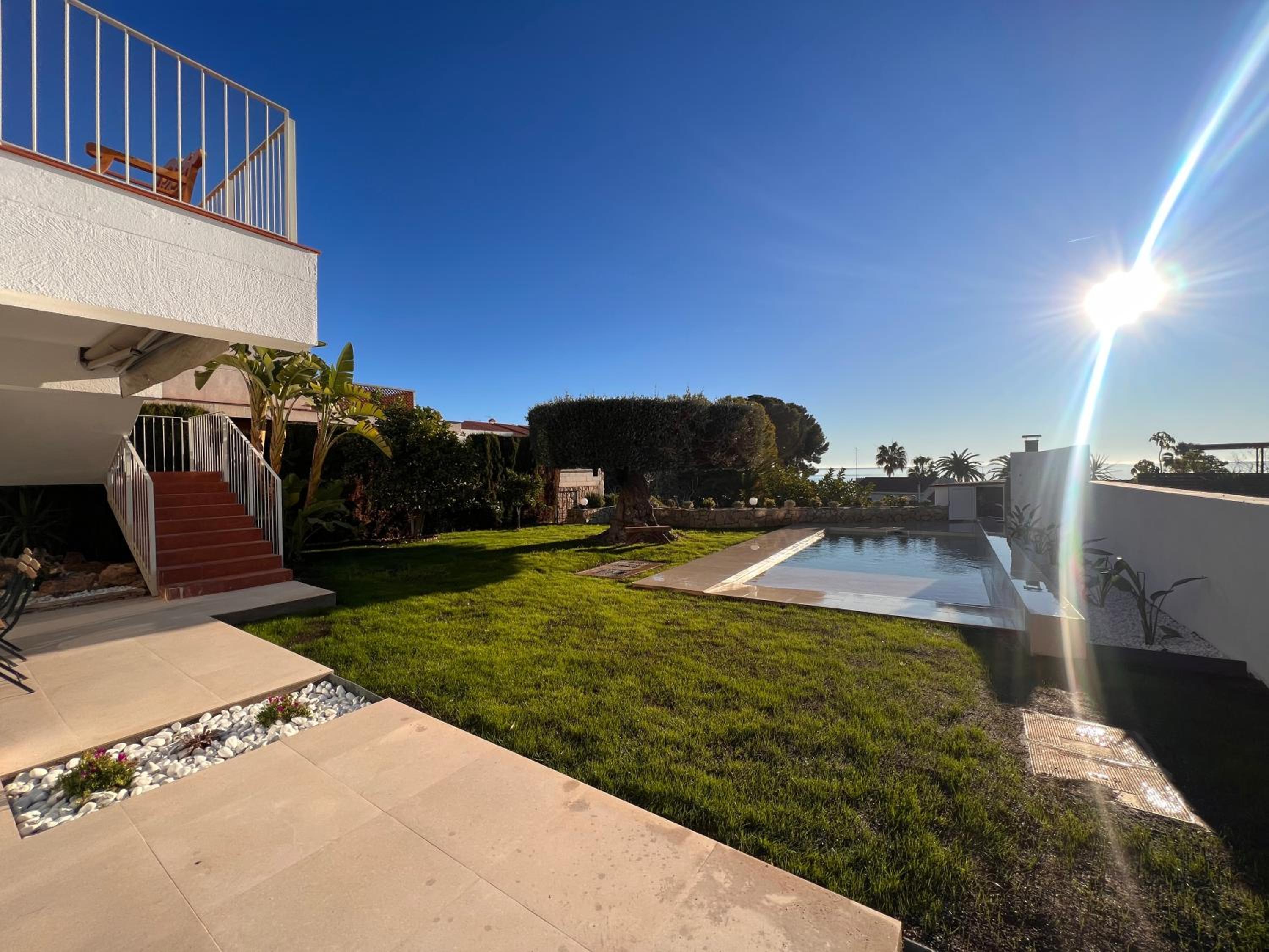 Villa photo 3